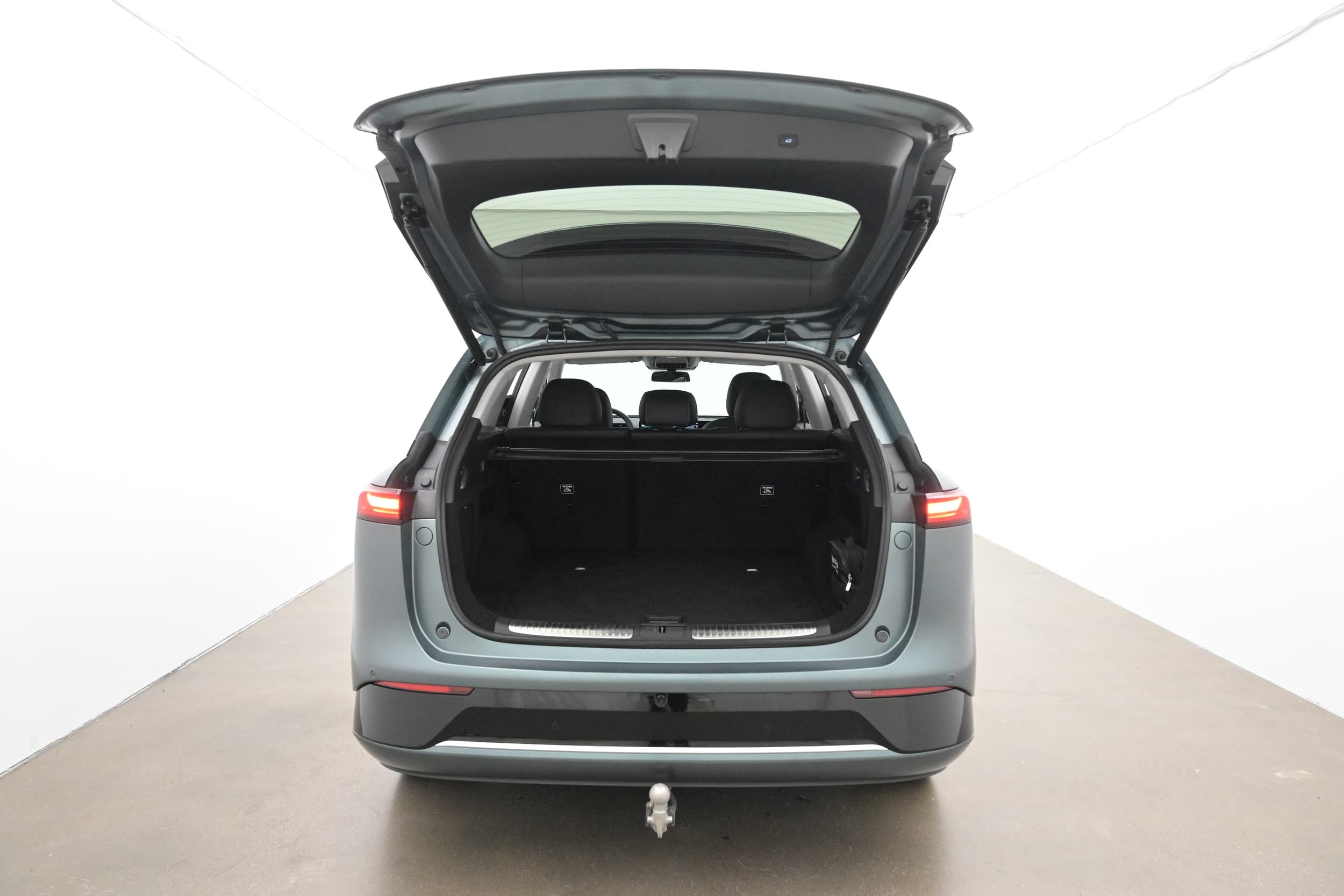 Xpeng G9