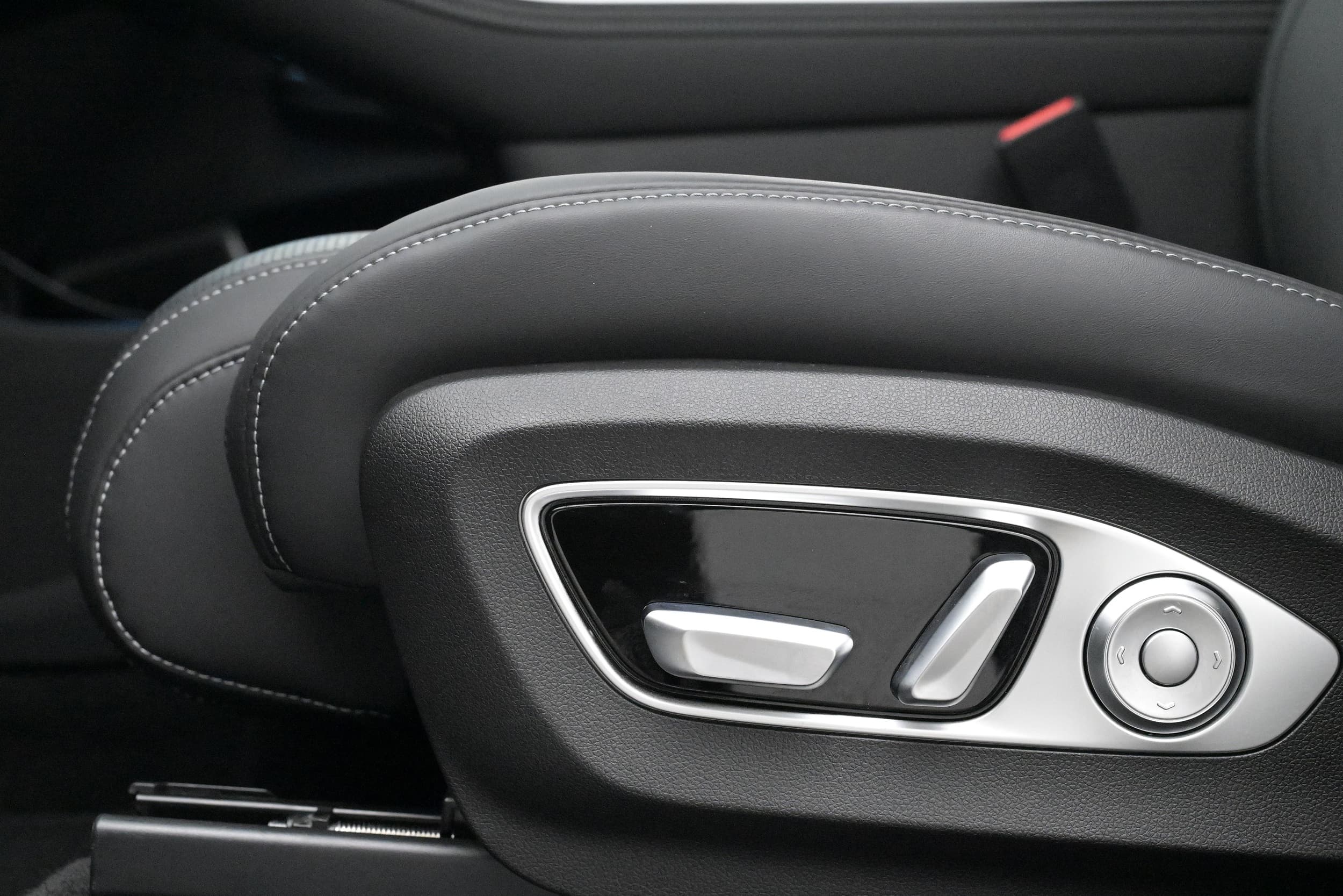 Xpeng G9