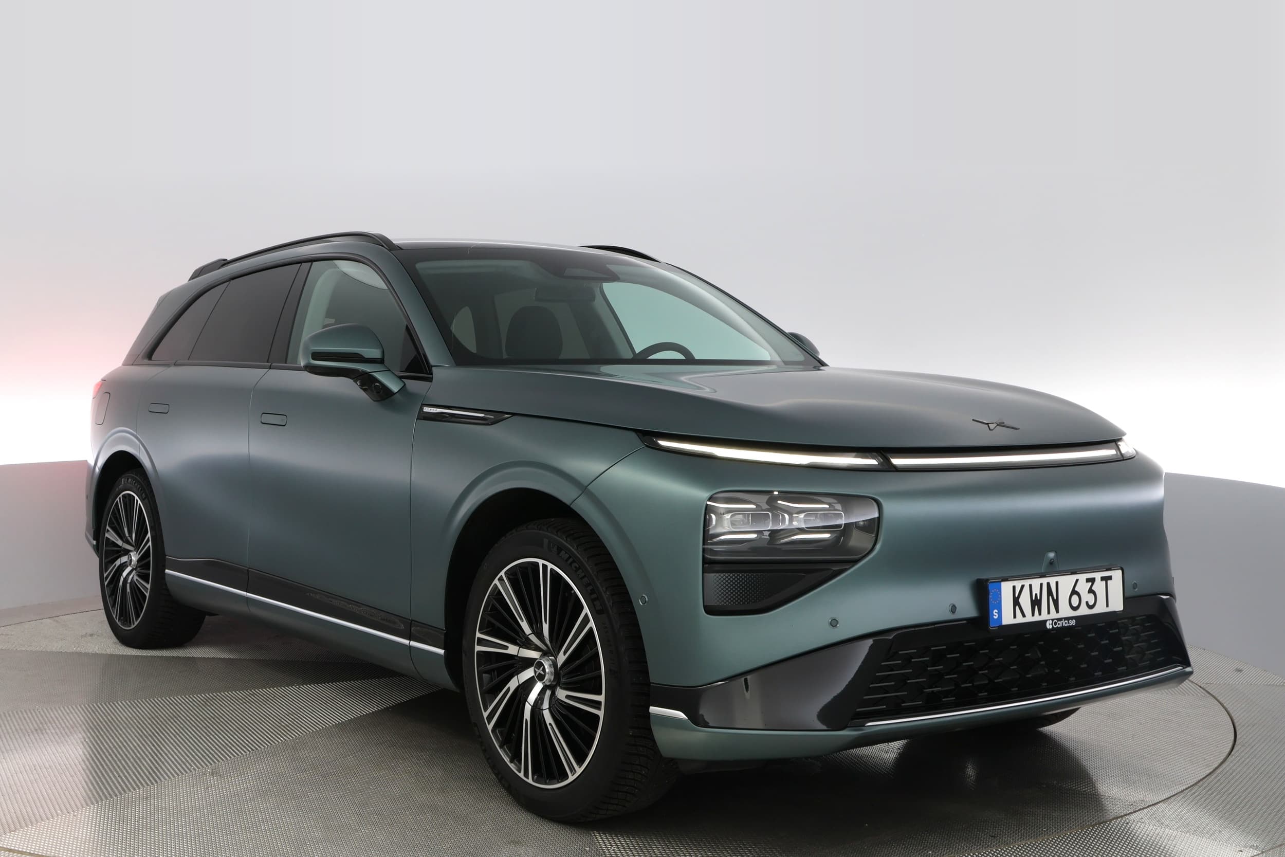 Xpeng G9