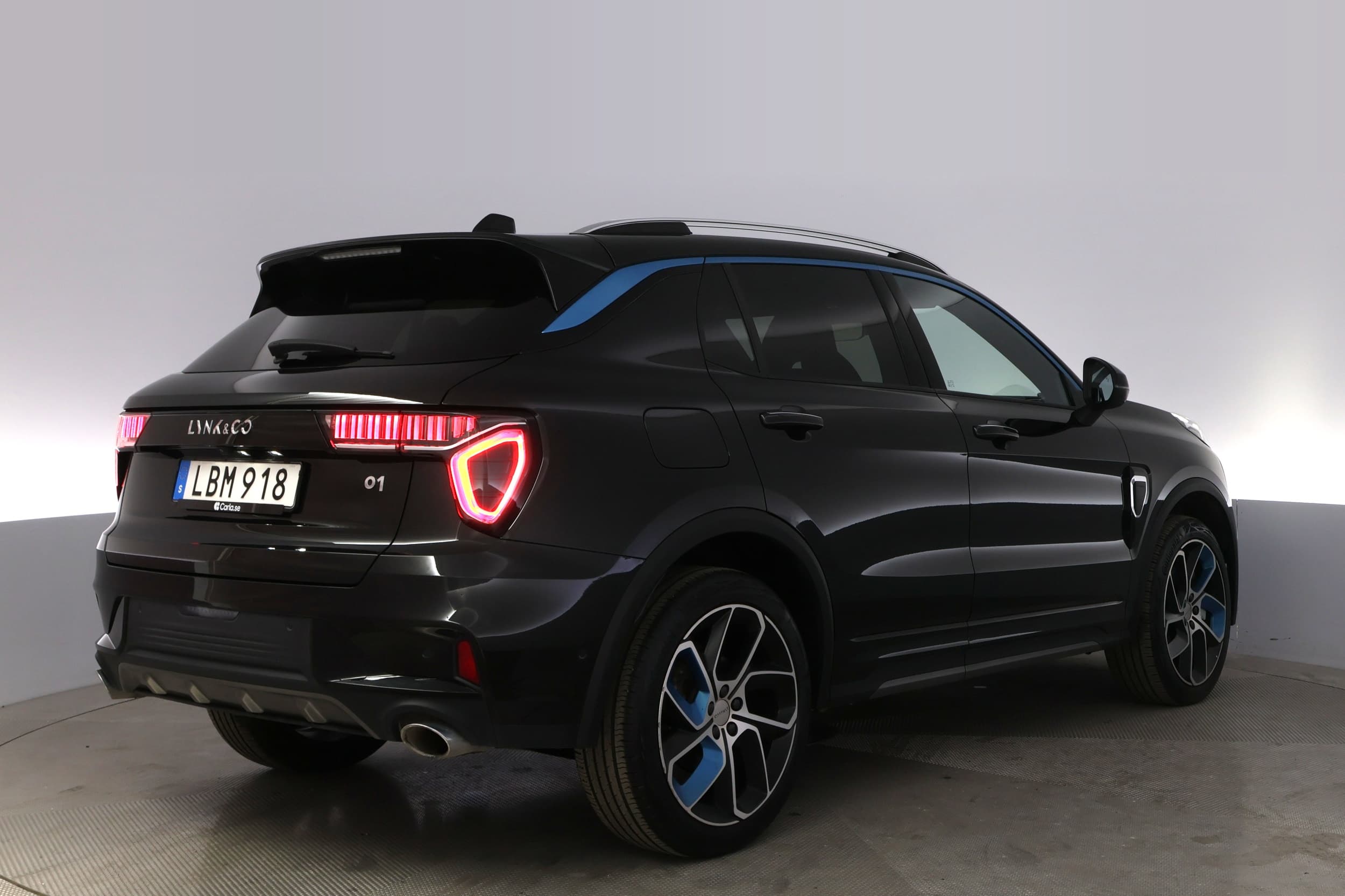 Lynk & Co 01