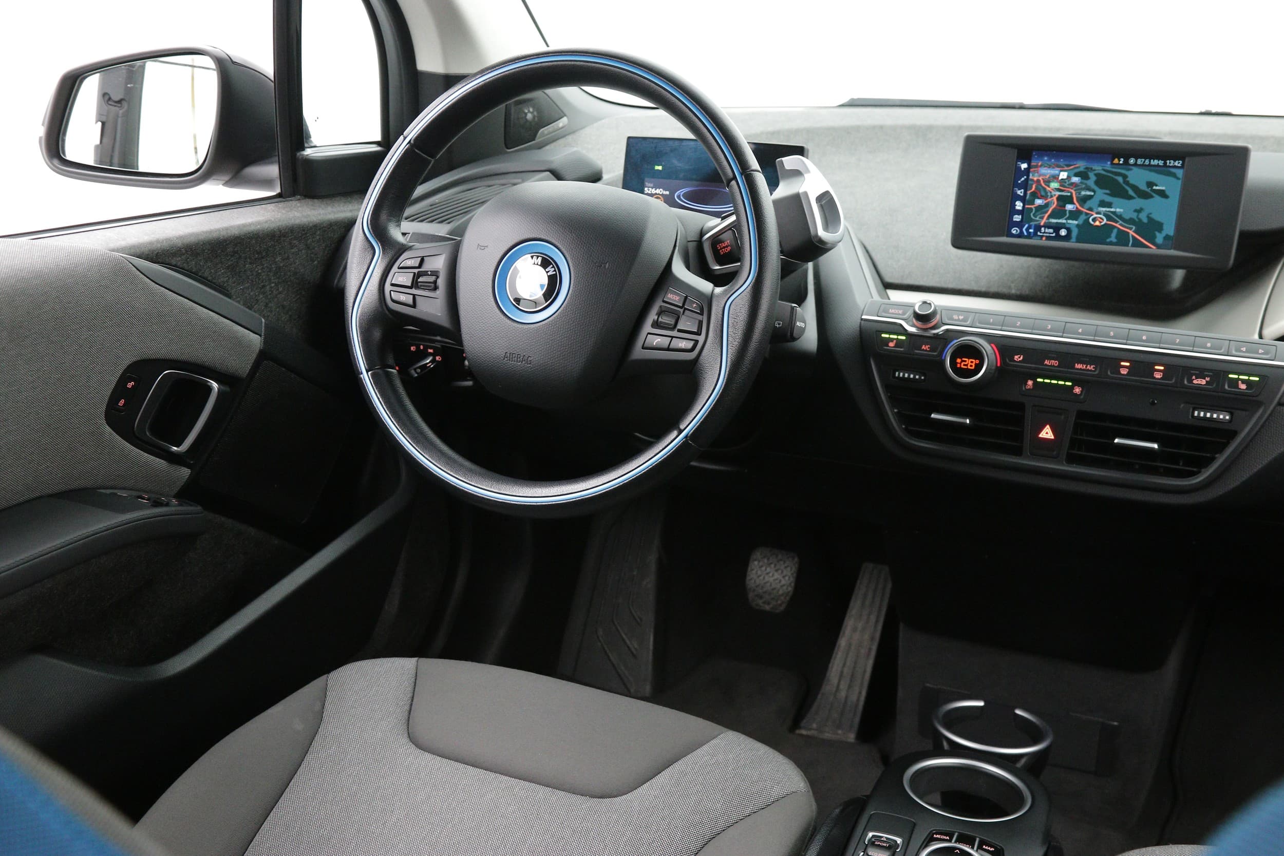 BMW i3s