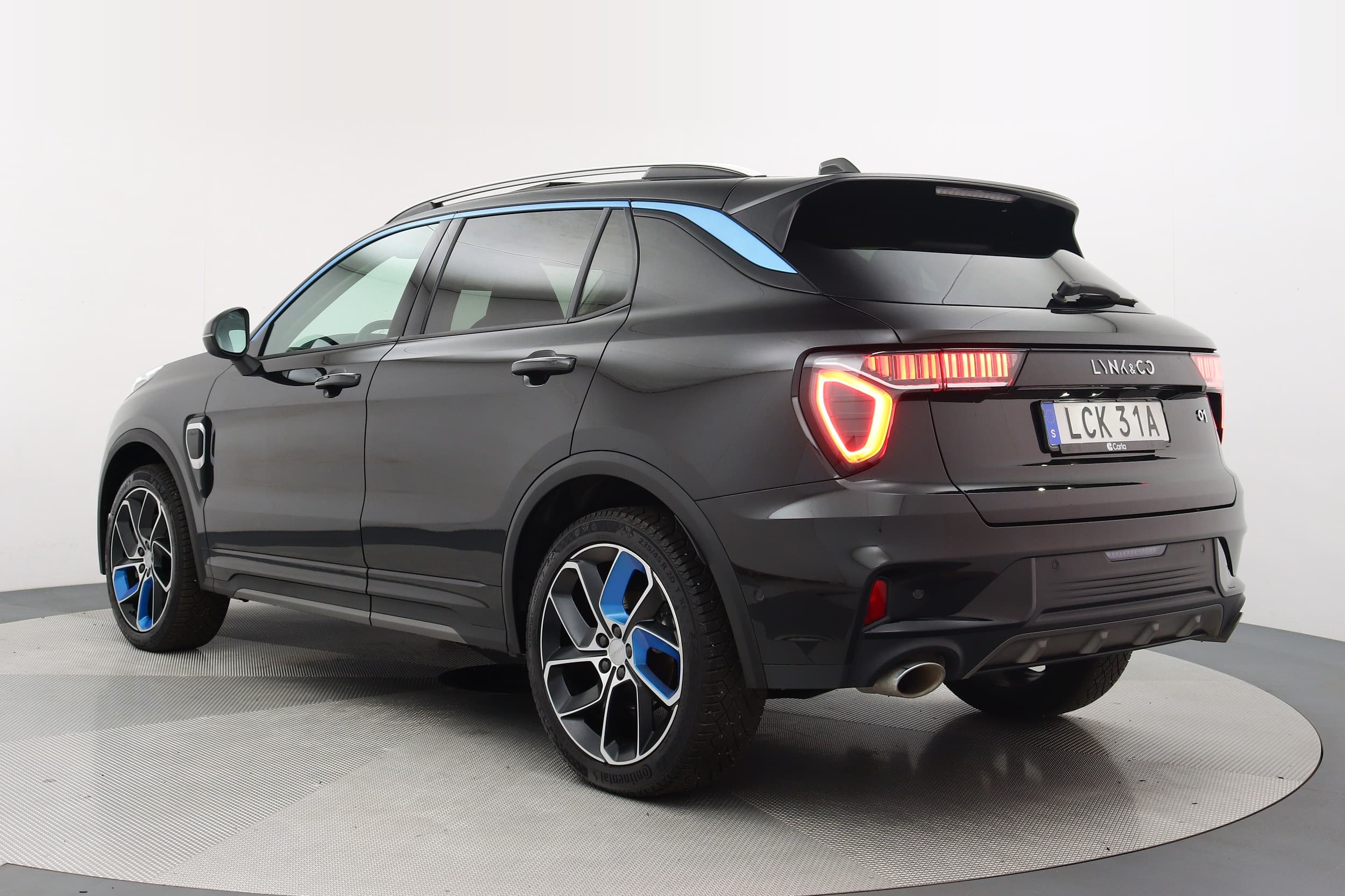Lynk & Co 01