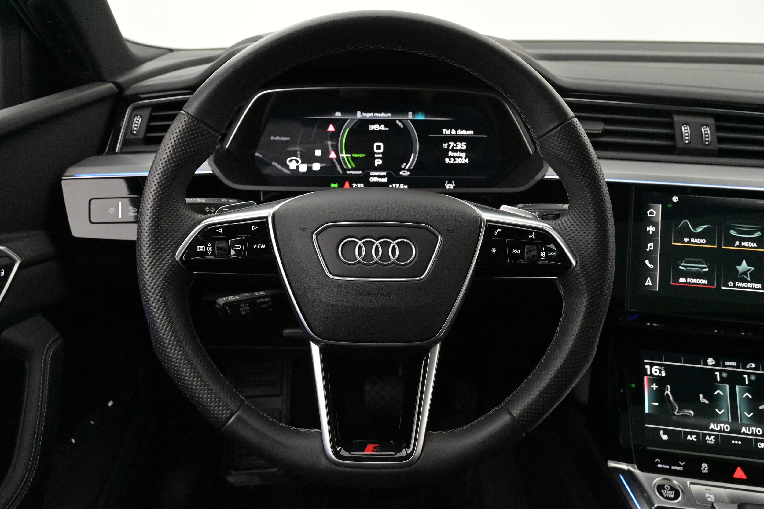 Audi e-tron