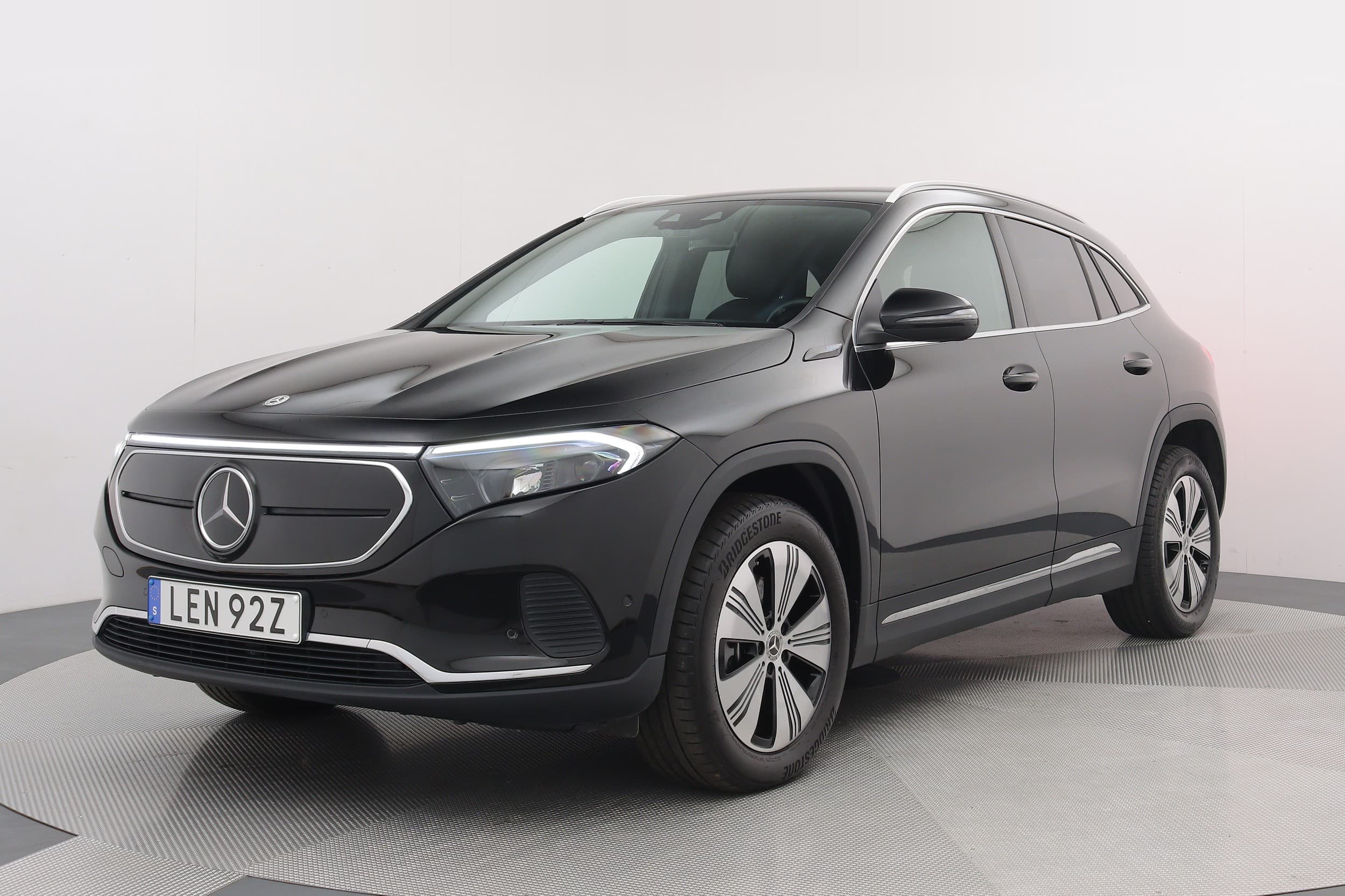 Mercedes-Benz EQA