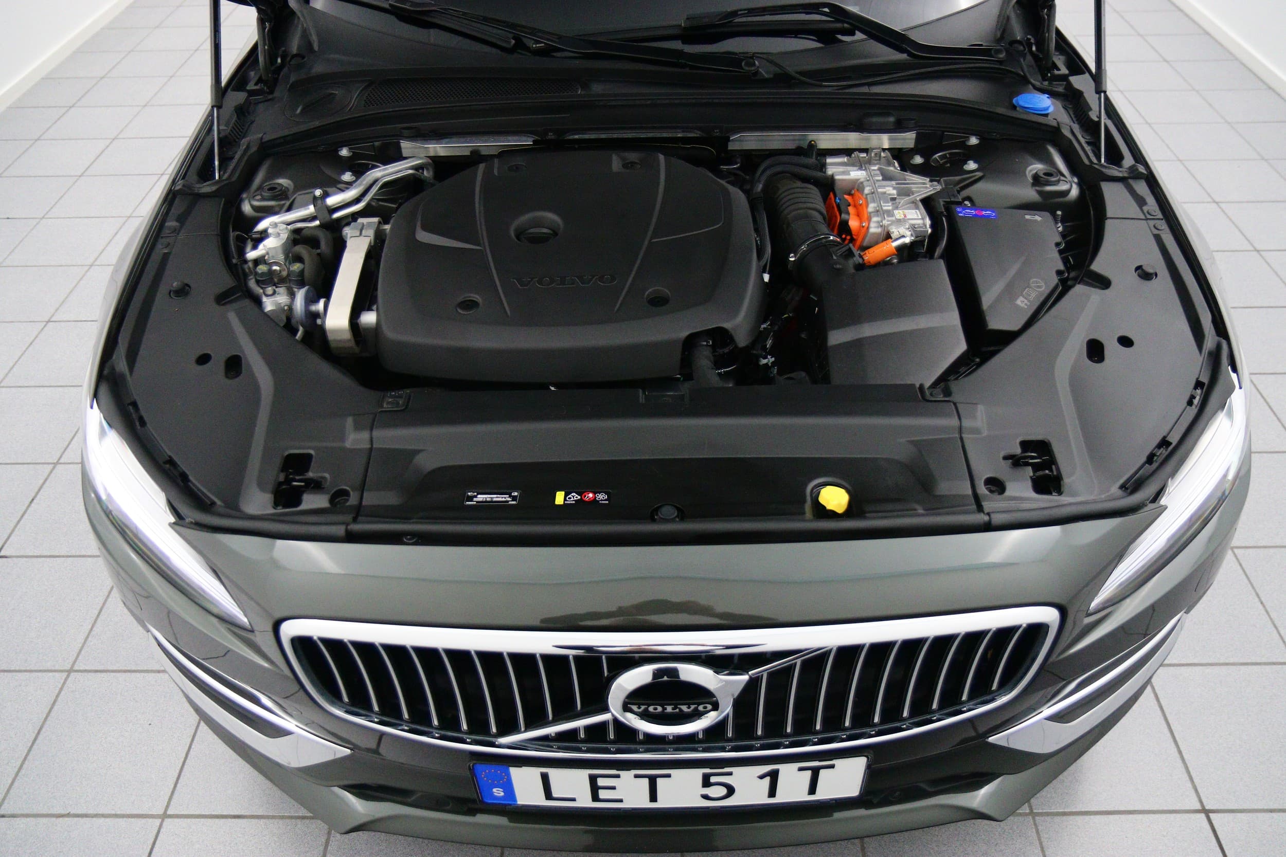Volvo V90