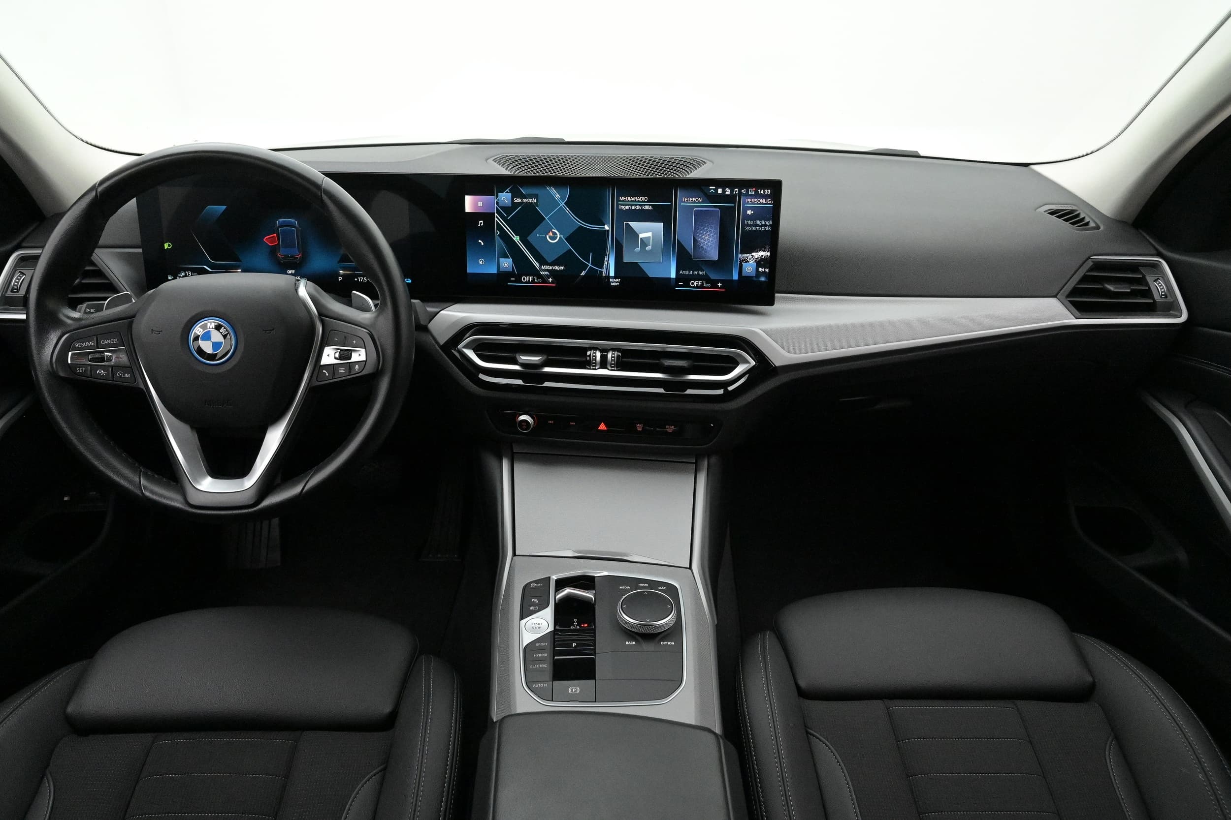 BMW 330e