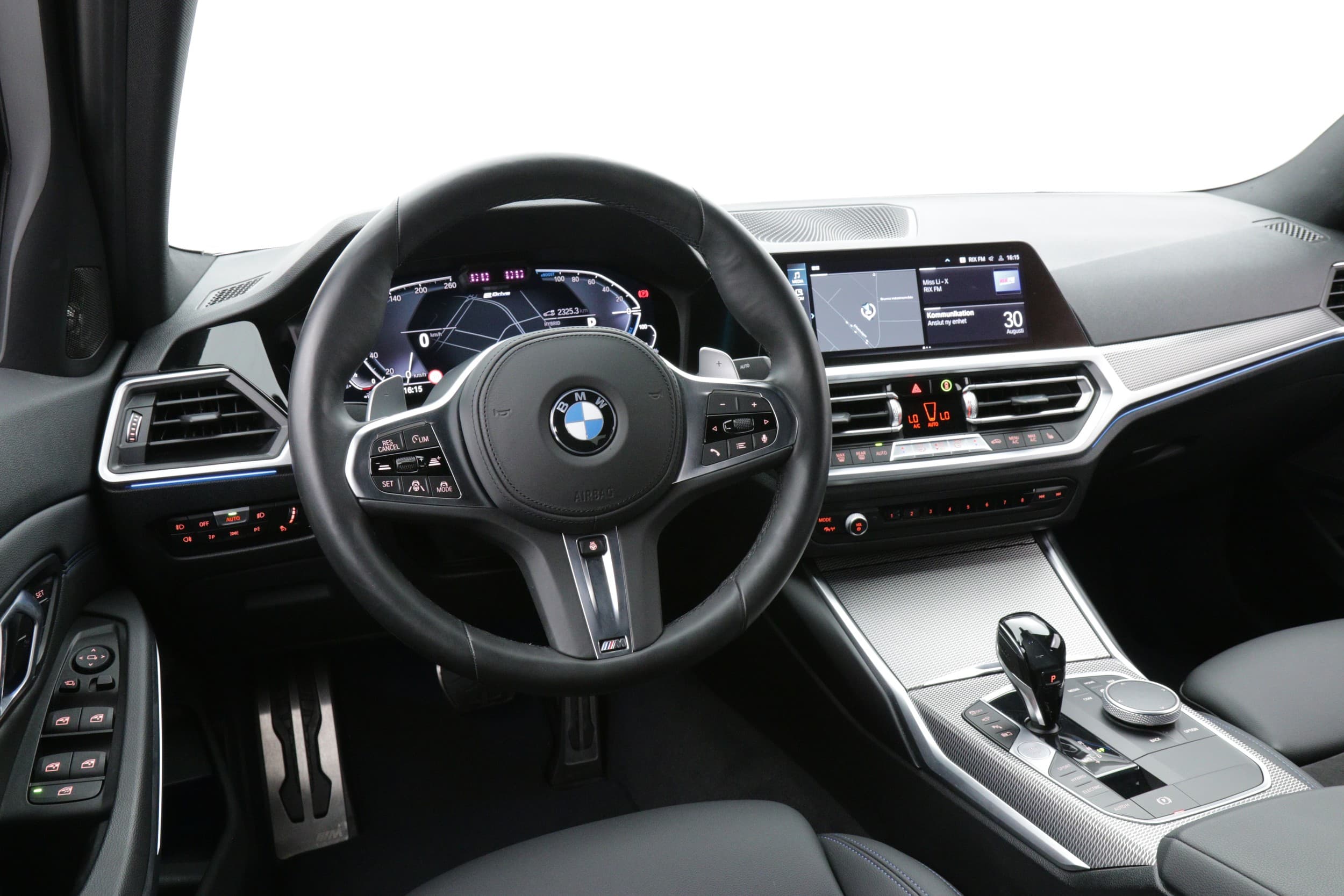 BMW 330e