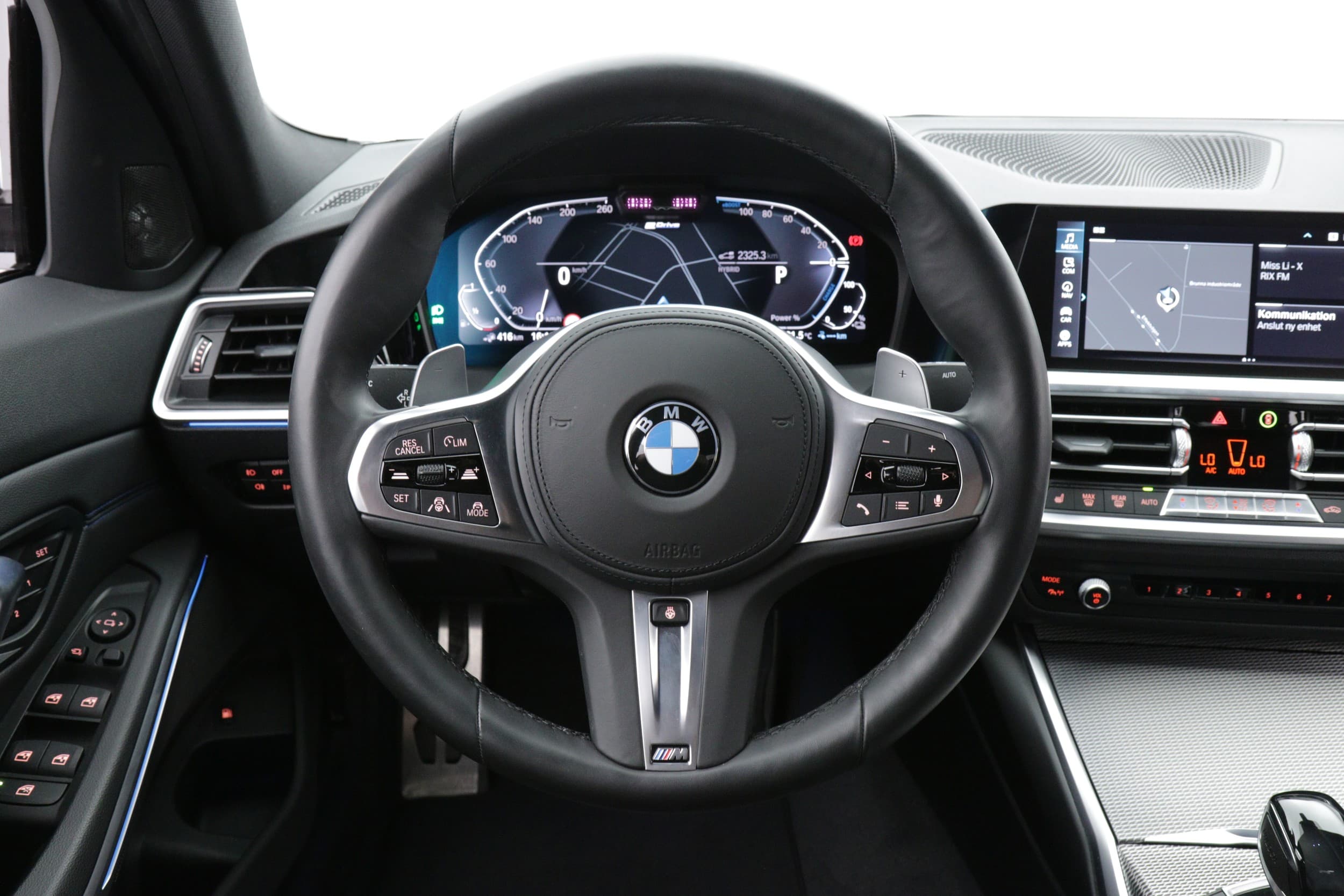 BMW 330e