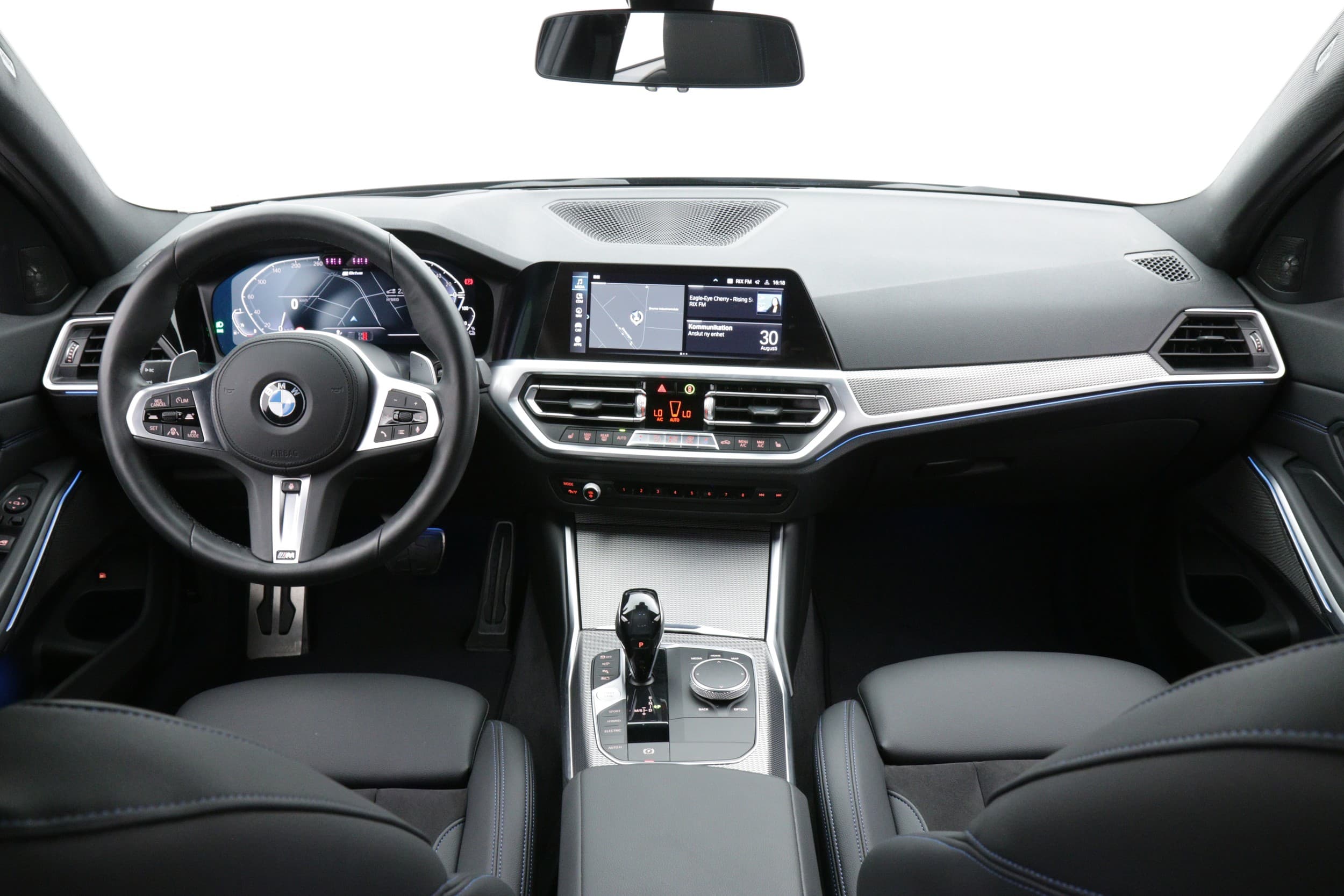BMW 330e