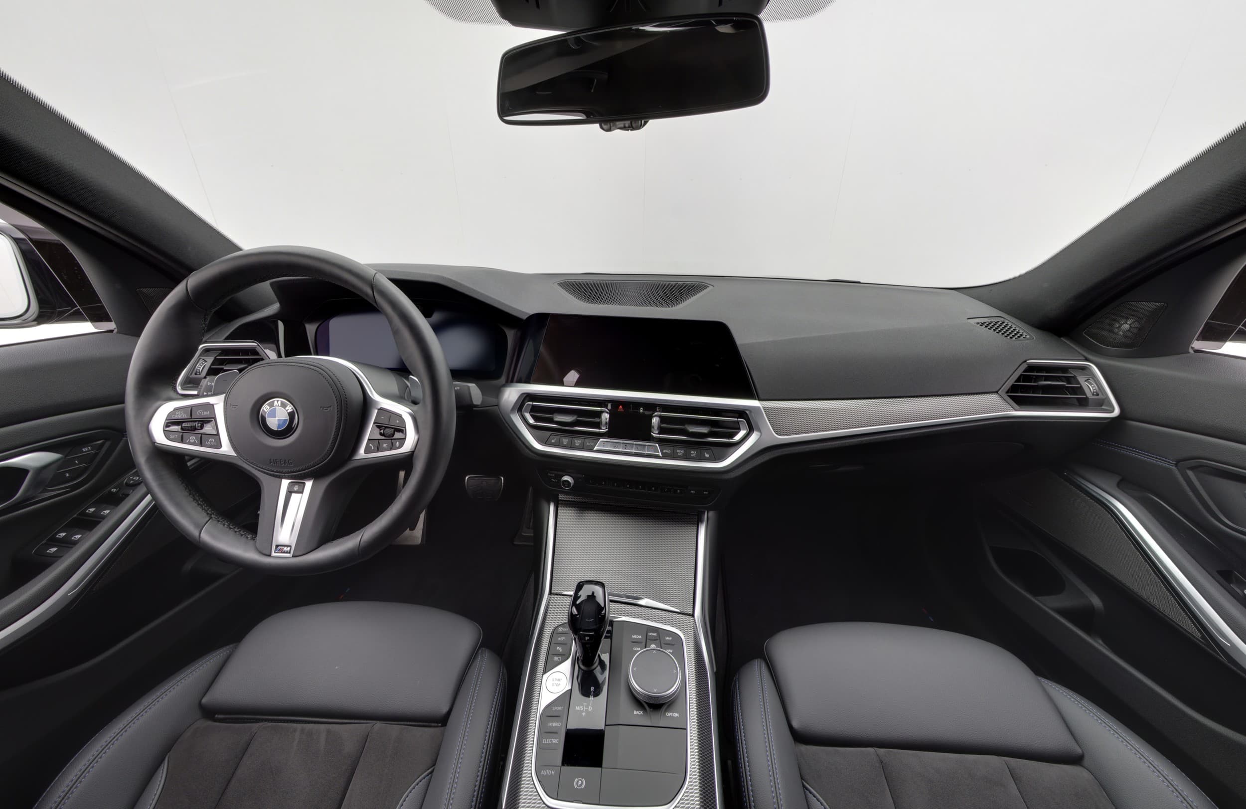 BMW 330e