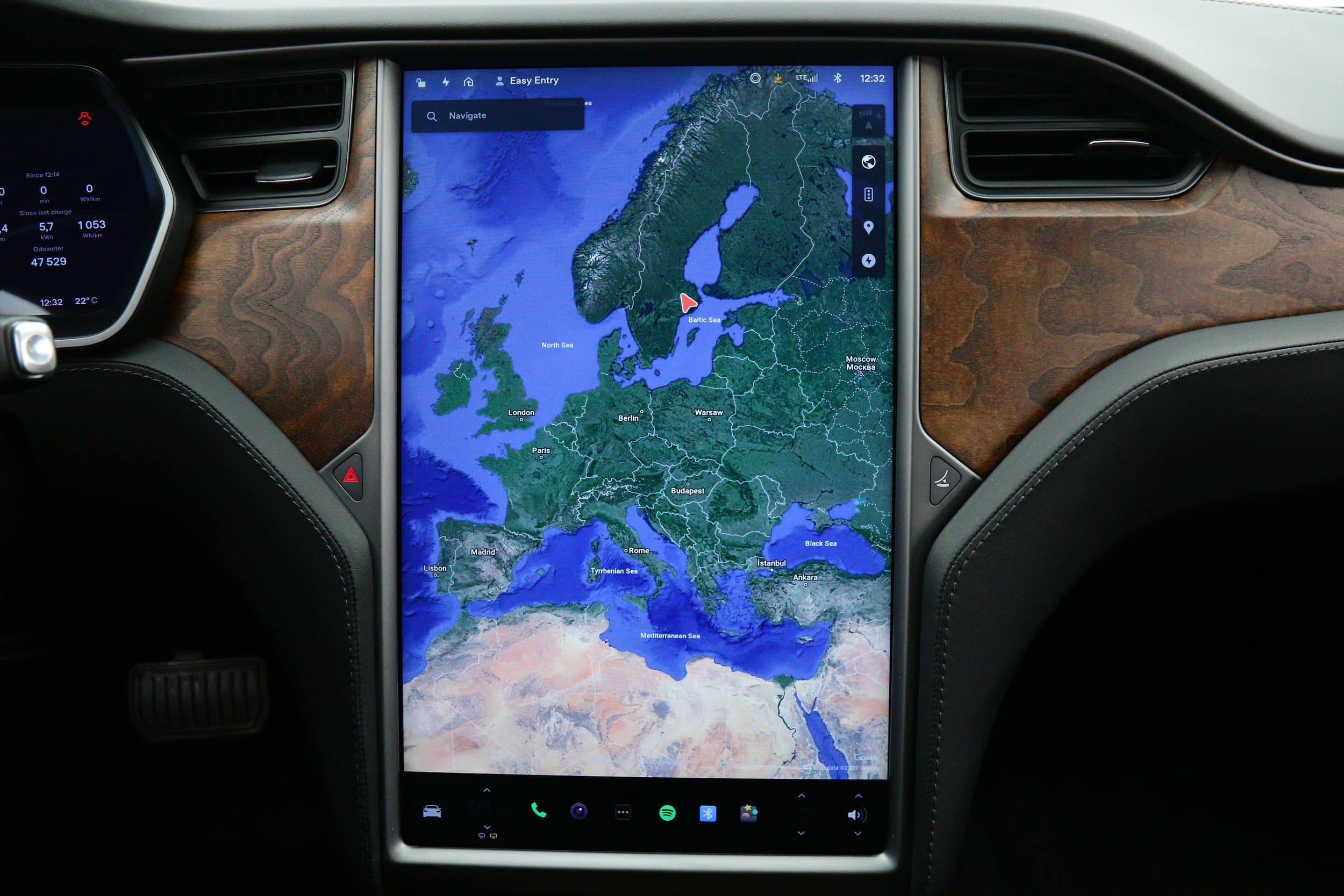 Tesla Model S
