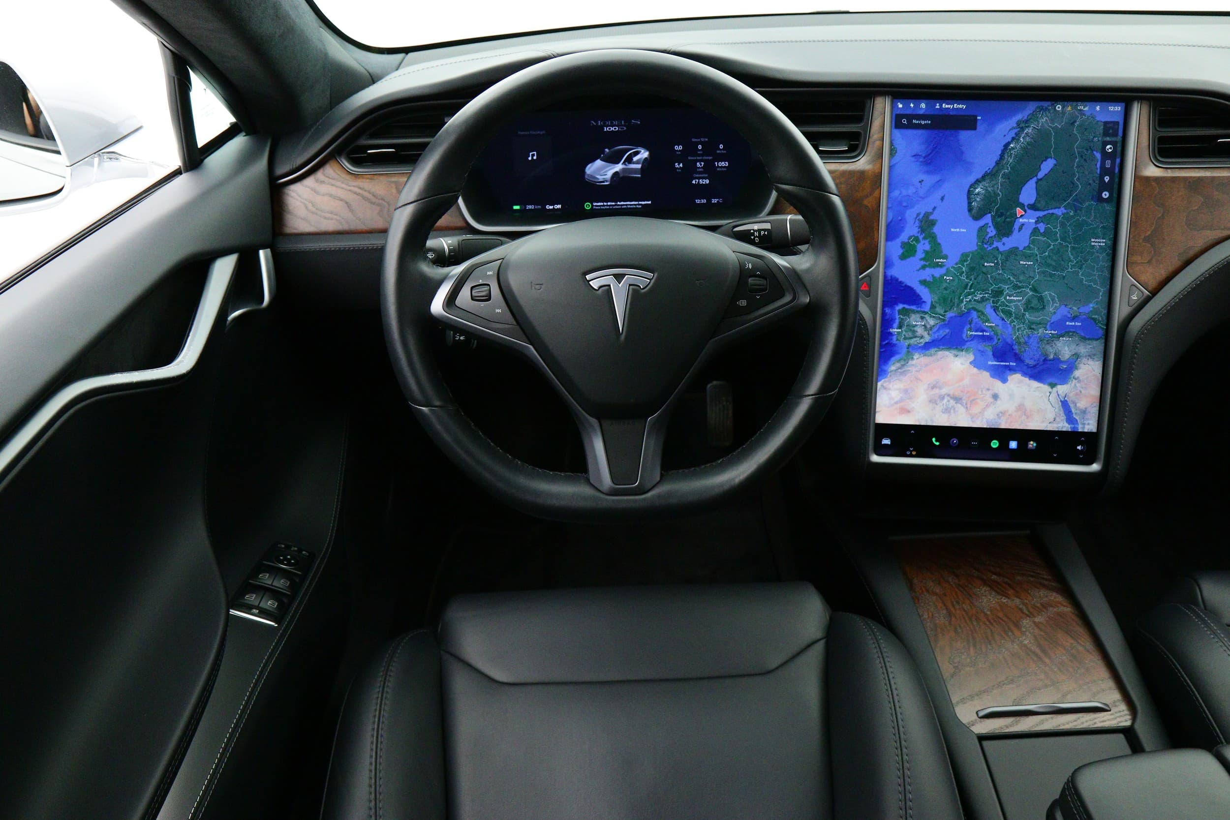 Tesla Model S