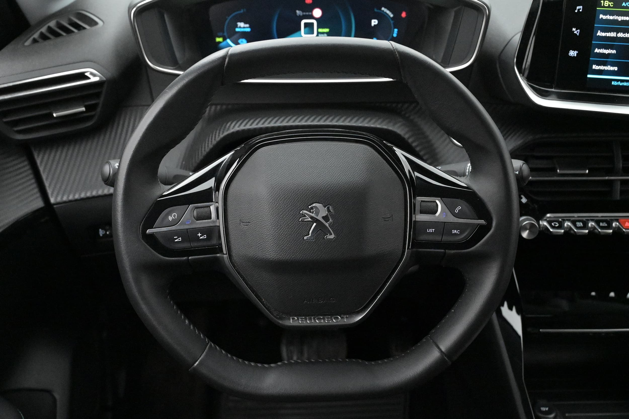 Peugeot e-208
