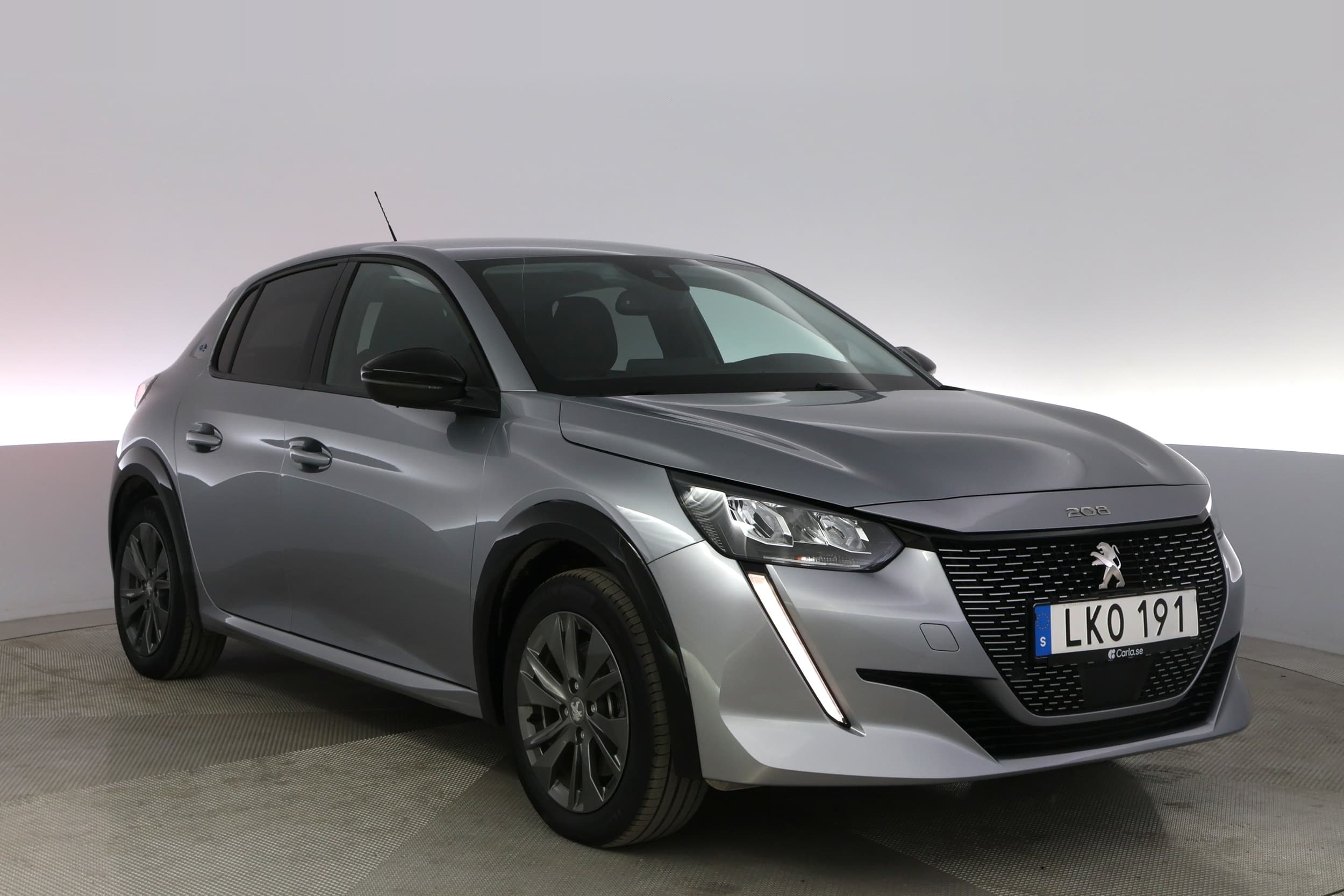 Peugeot e-208