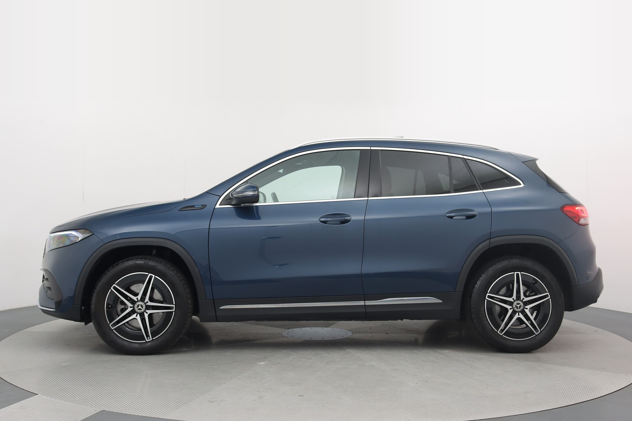 Mercedes-Benz EQA