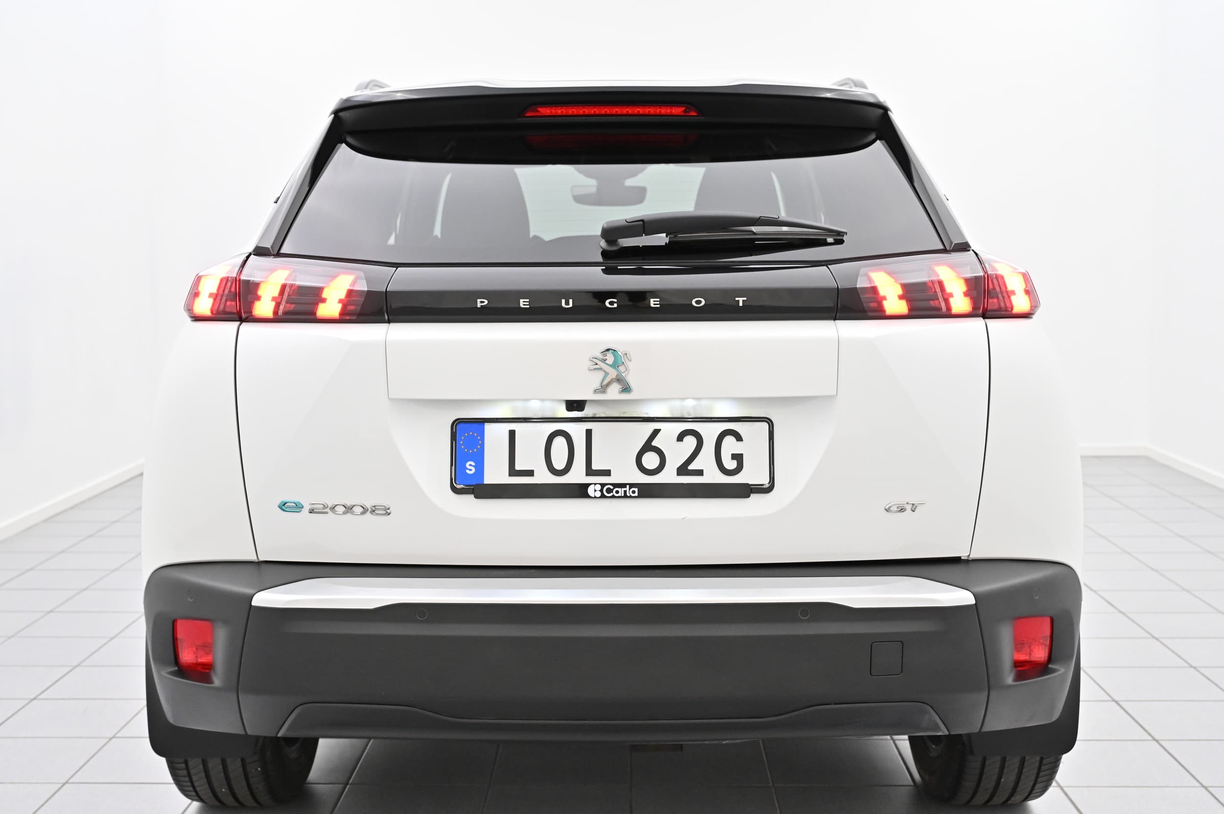 Peugeot e-2008