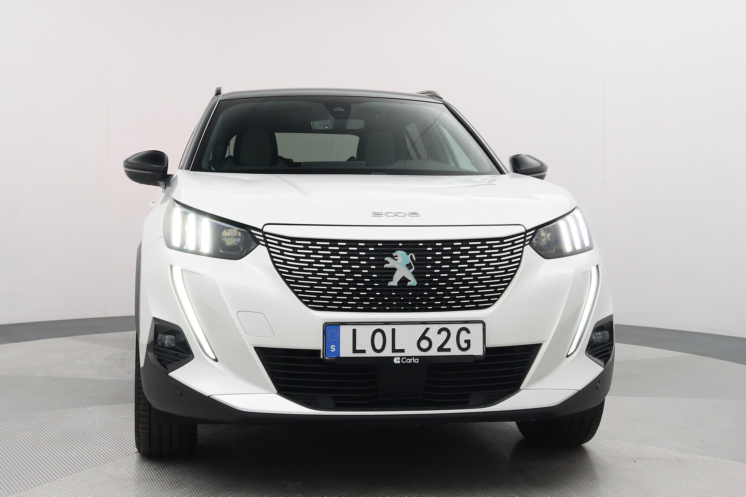 Peugeot e-2008