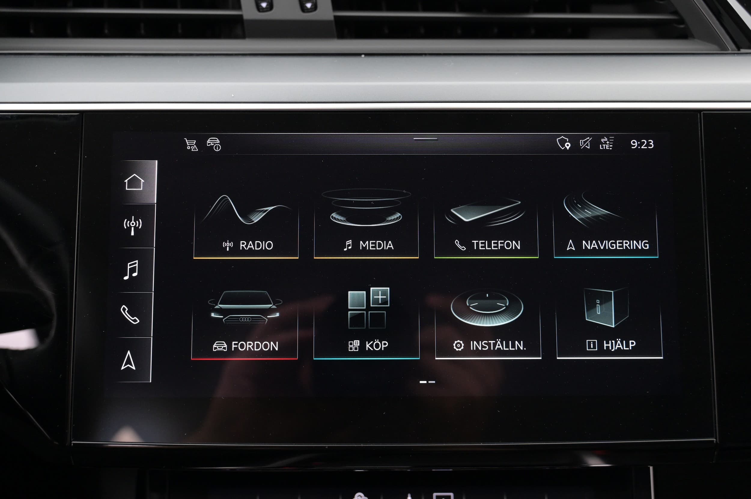 Audi e-tron