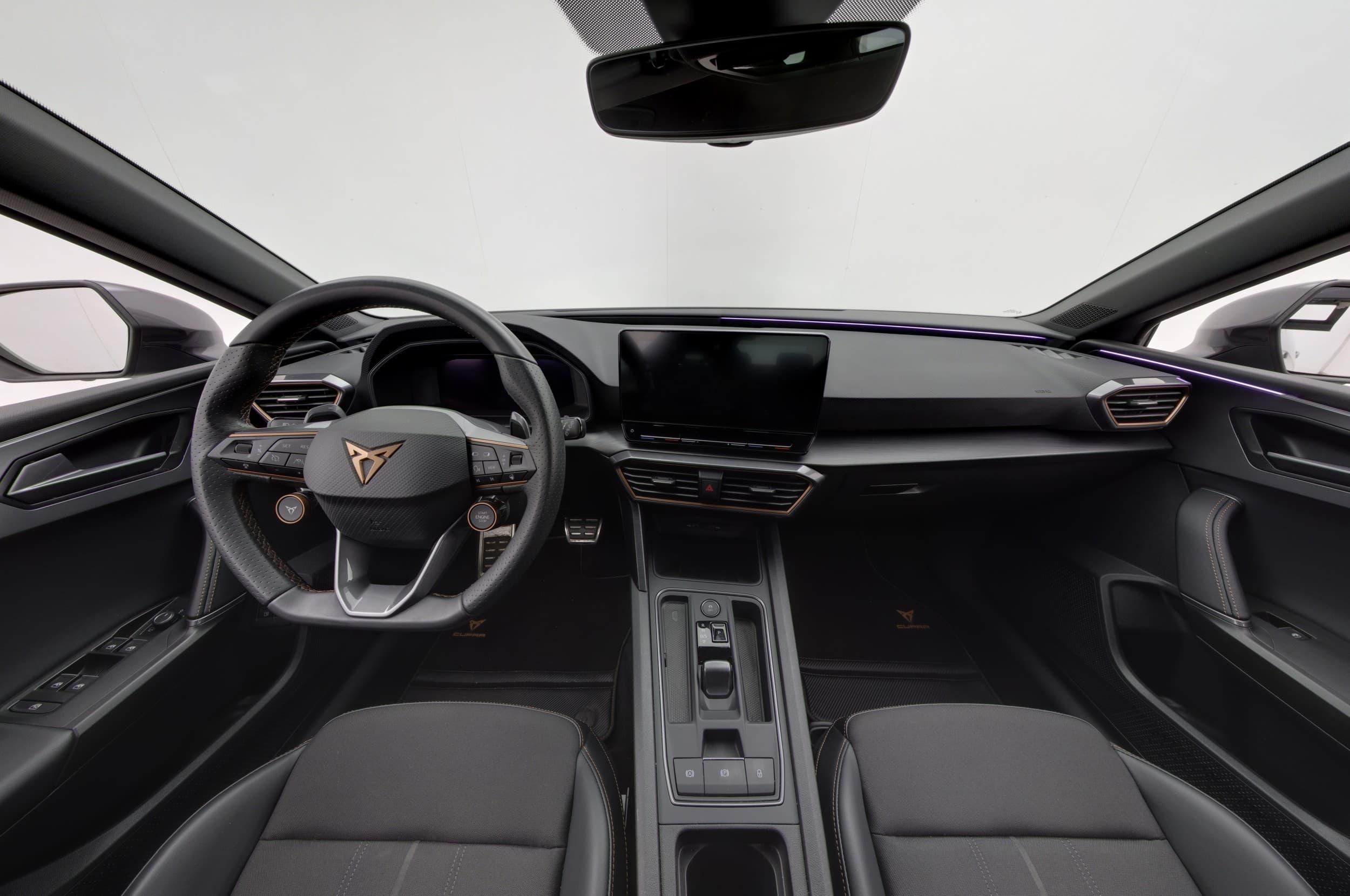 Cupra León