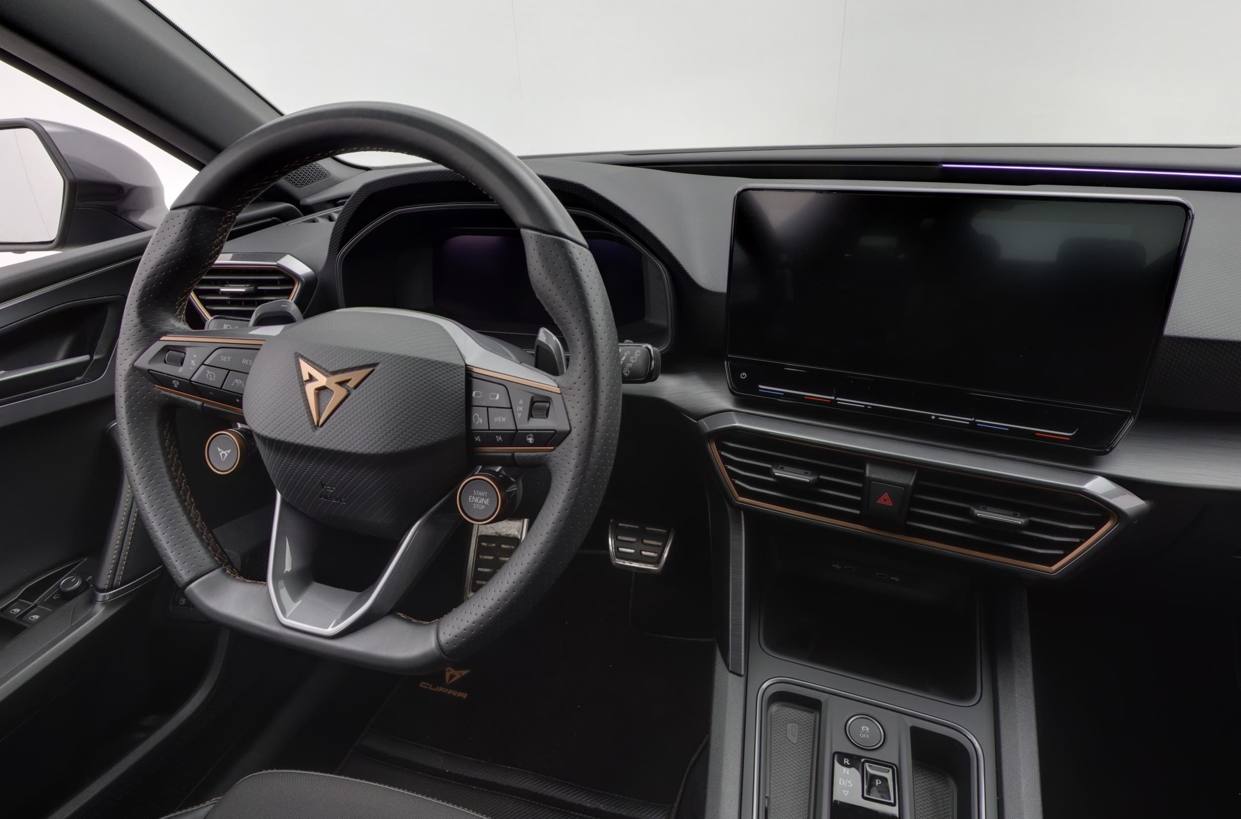 Cupra León