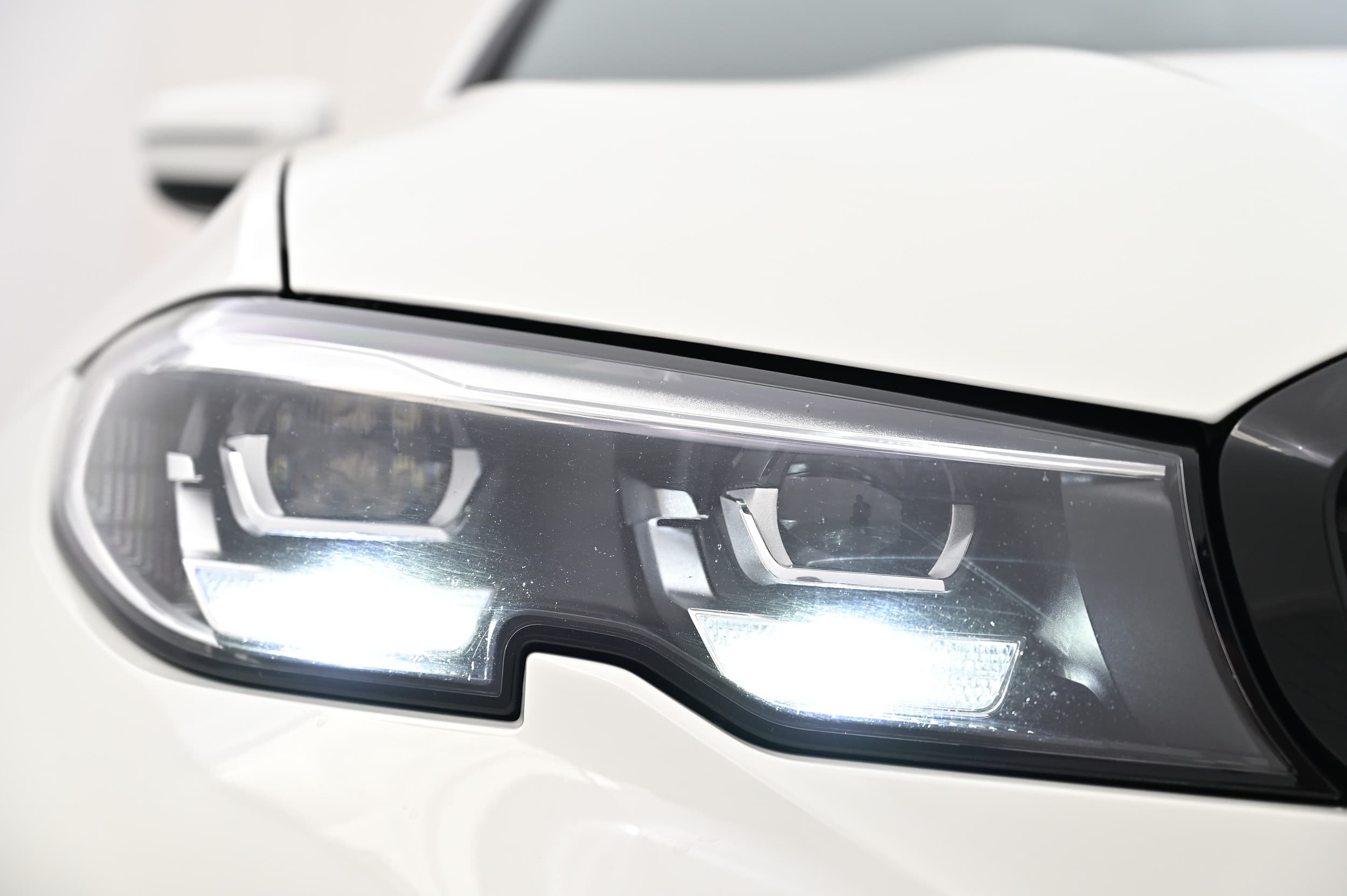 BMW 330e