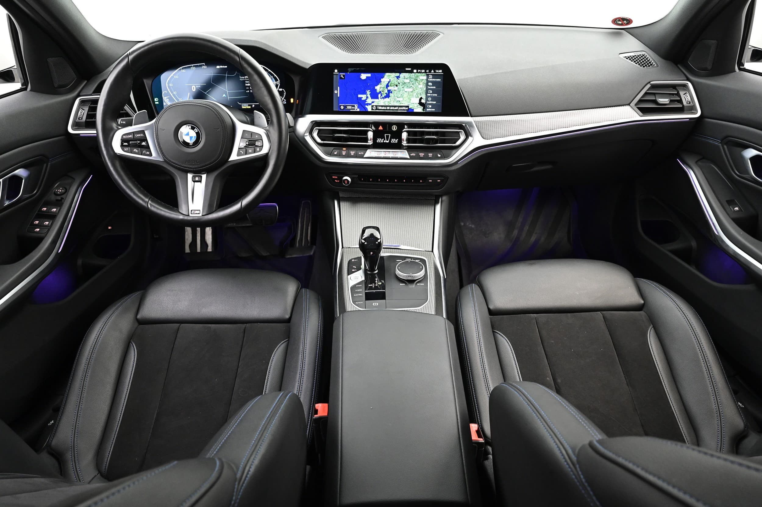 BMW 330e