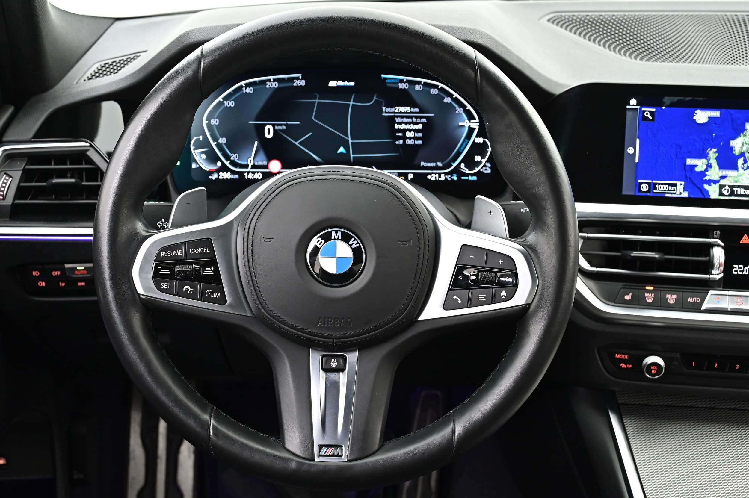 BMW 330e