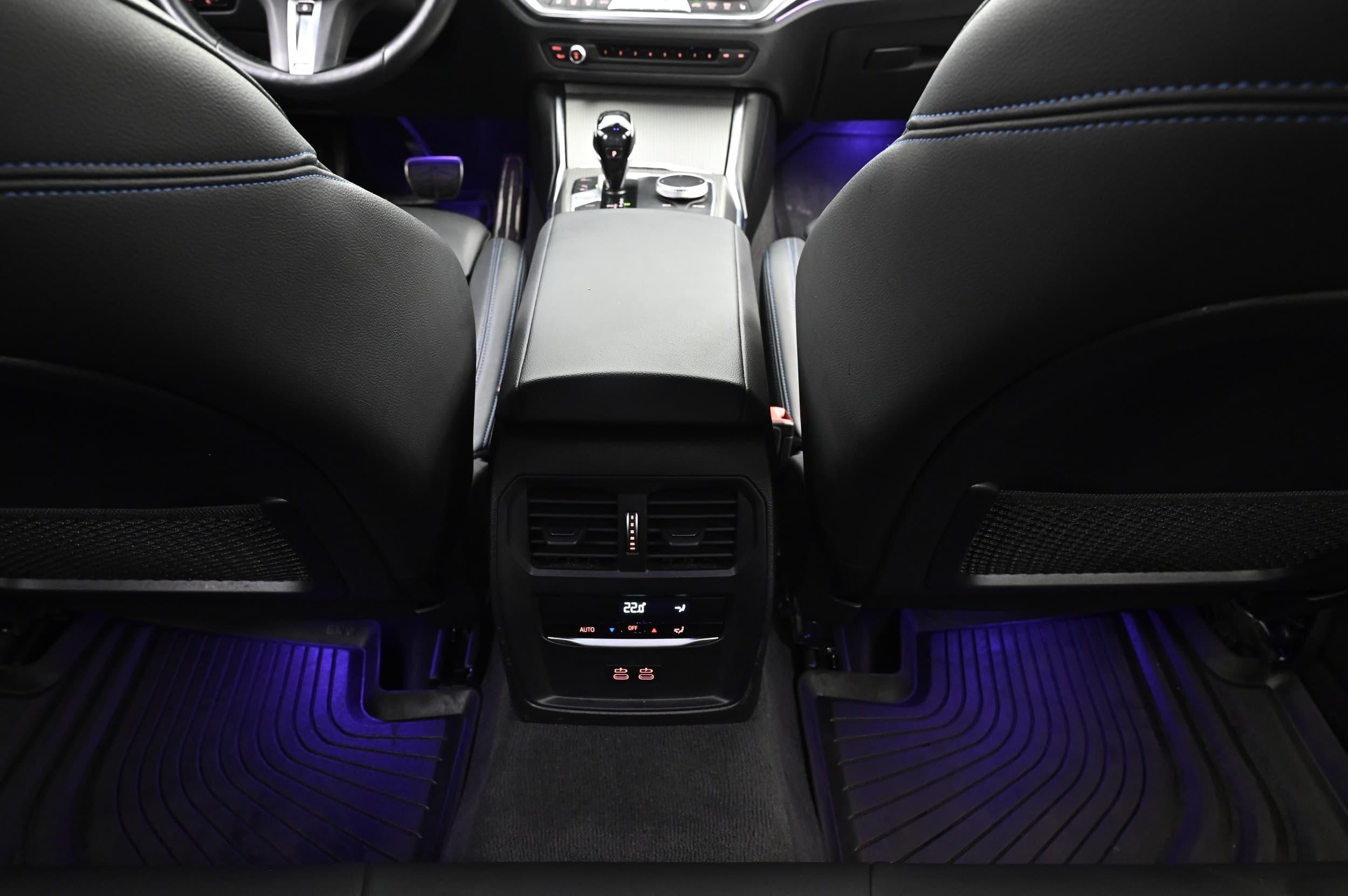 BMW 330e