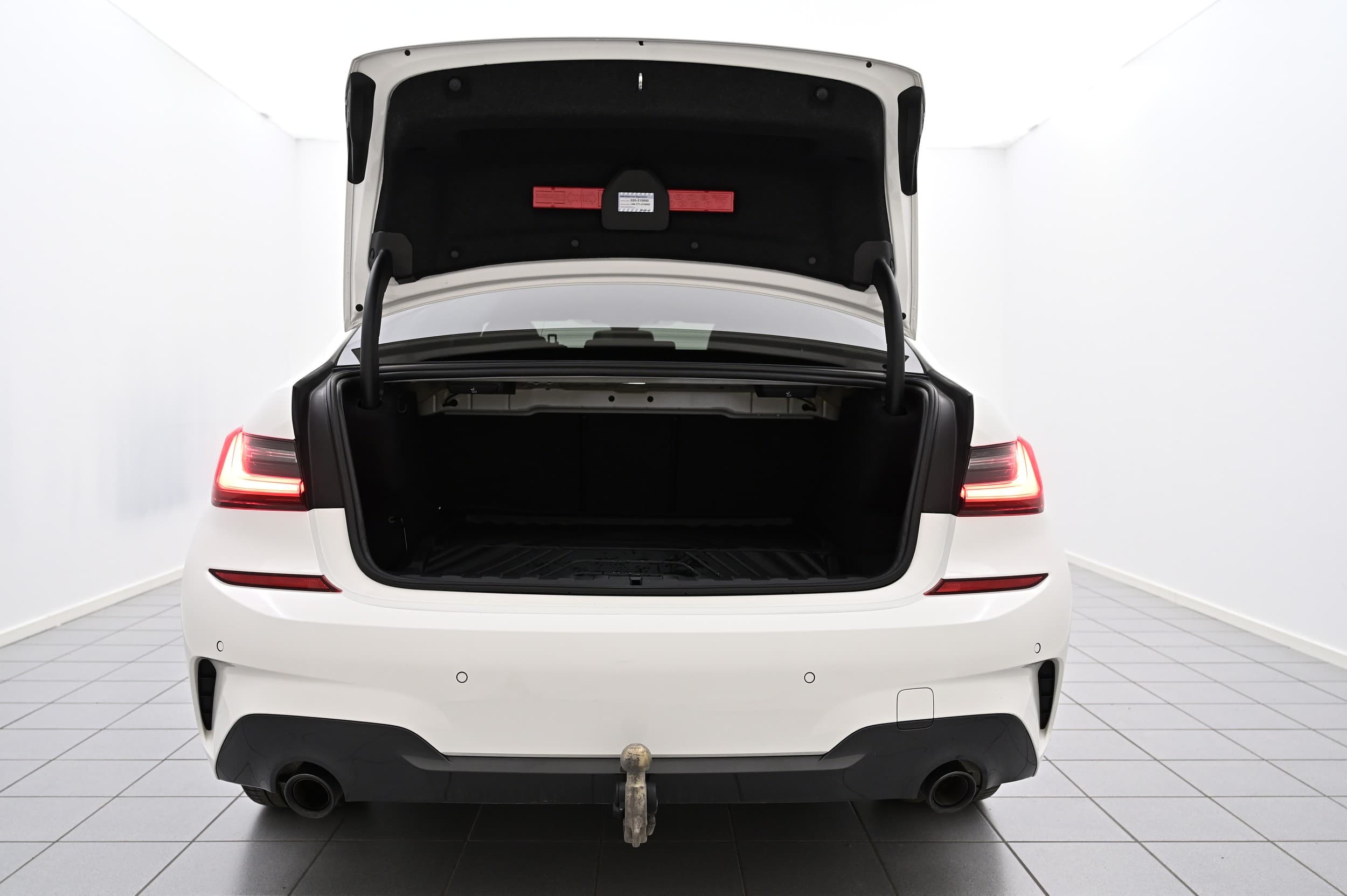 BMW 330e