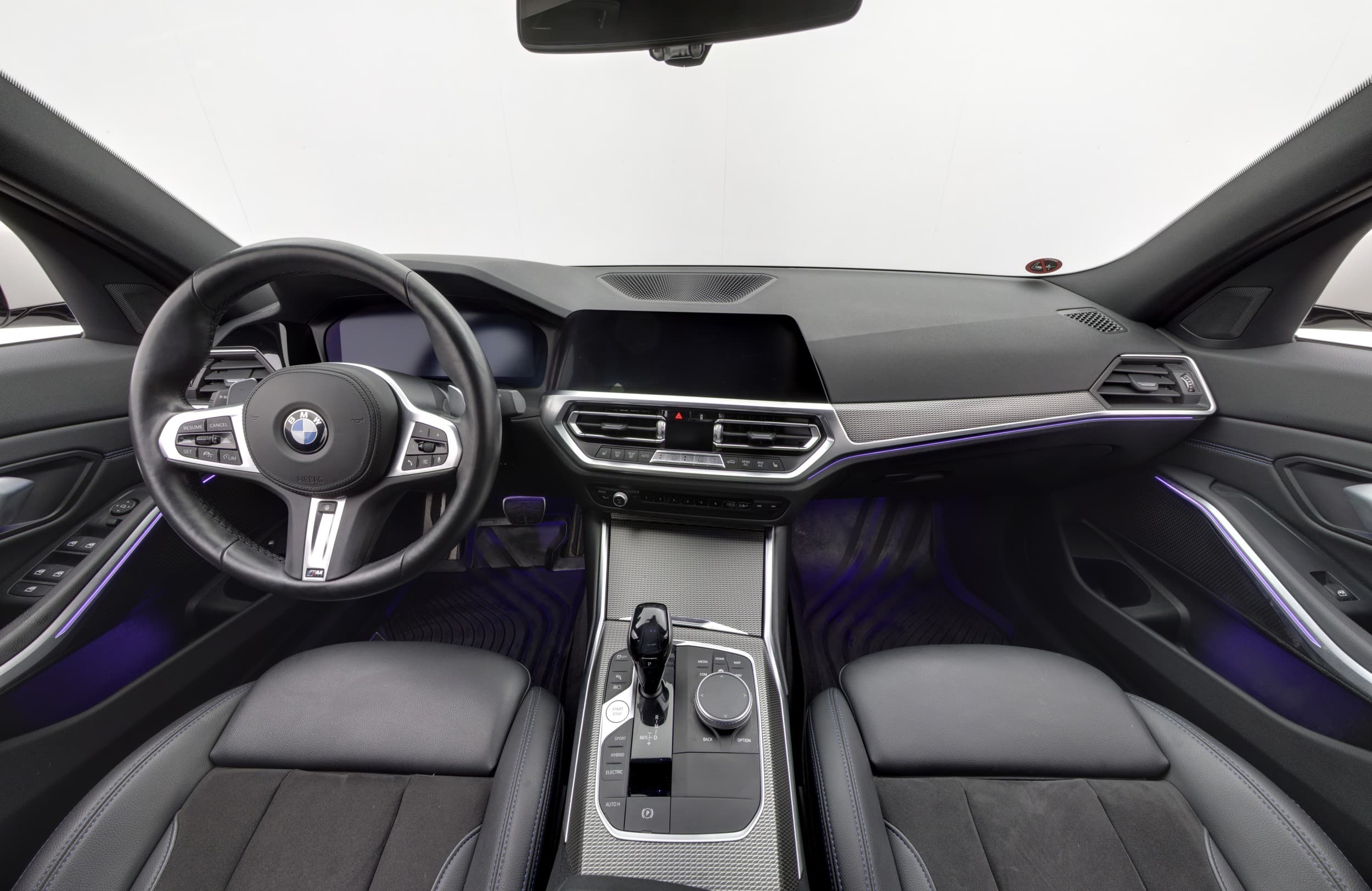 BMW 330e