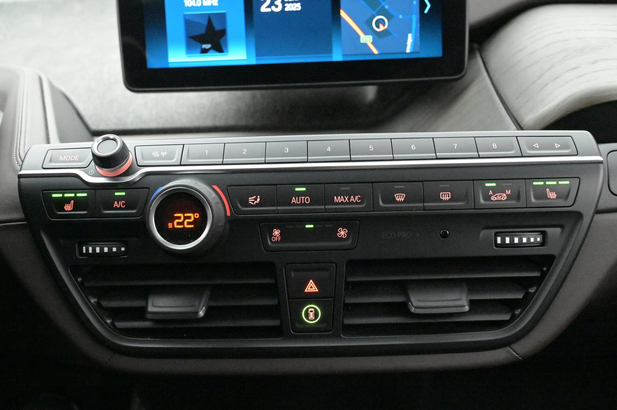 BMW i3s