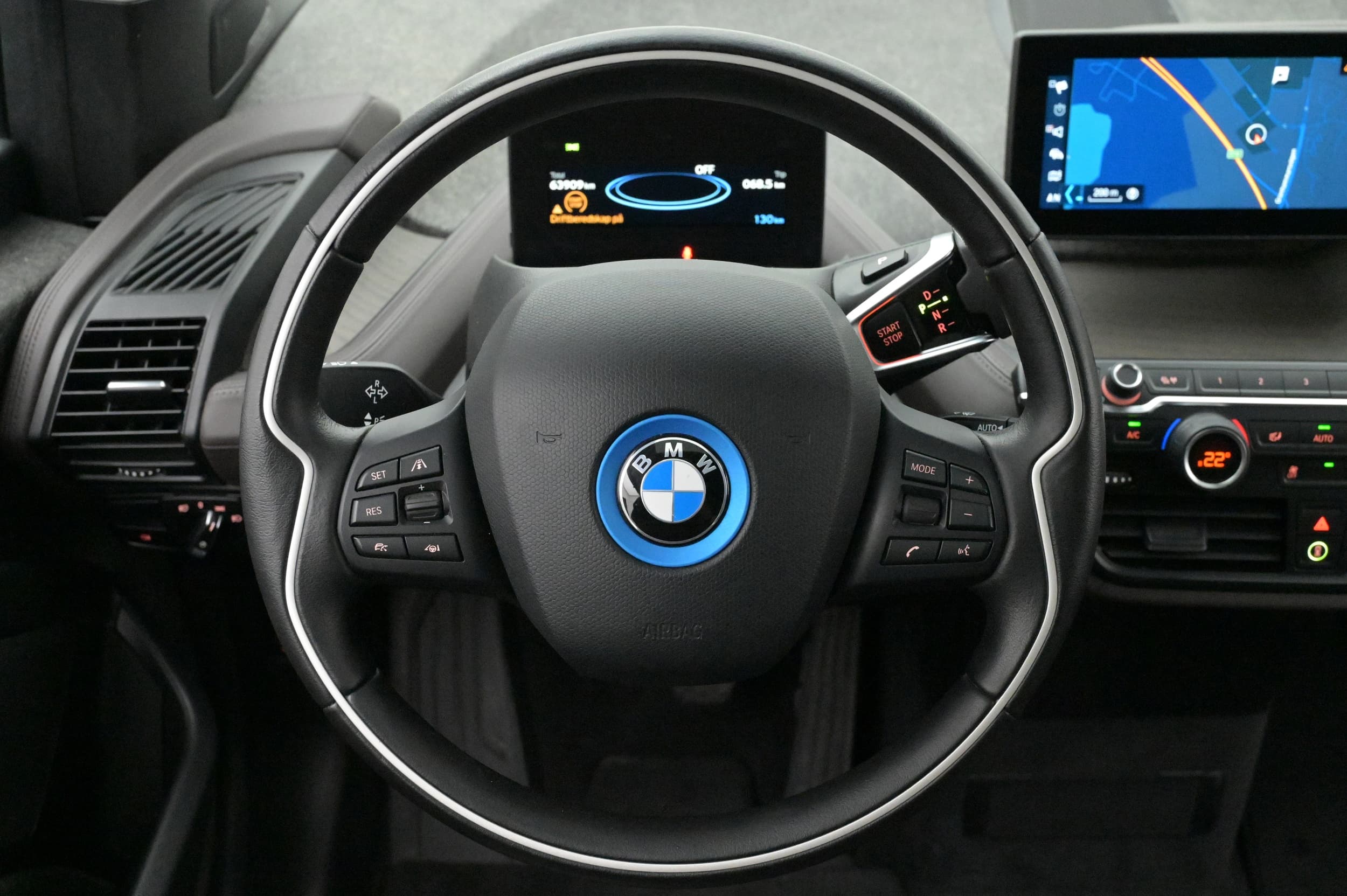BMW i3s