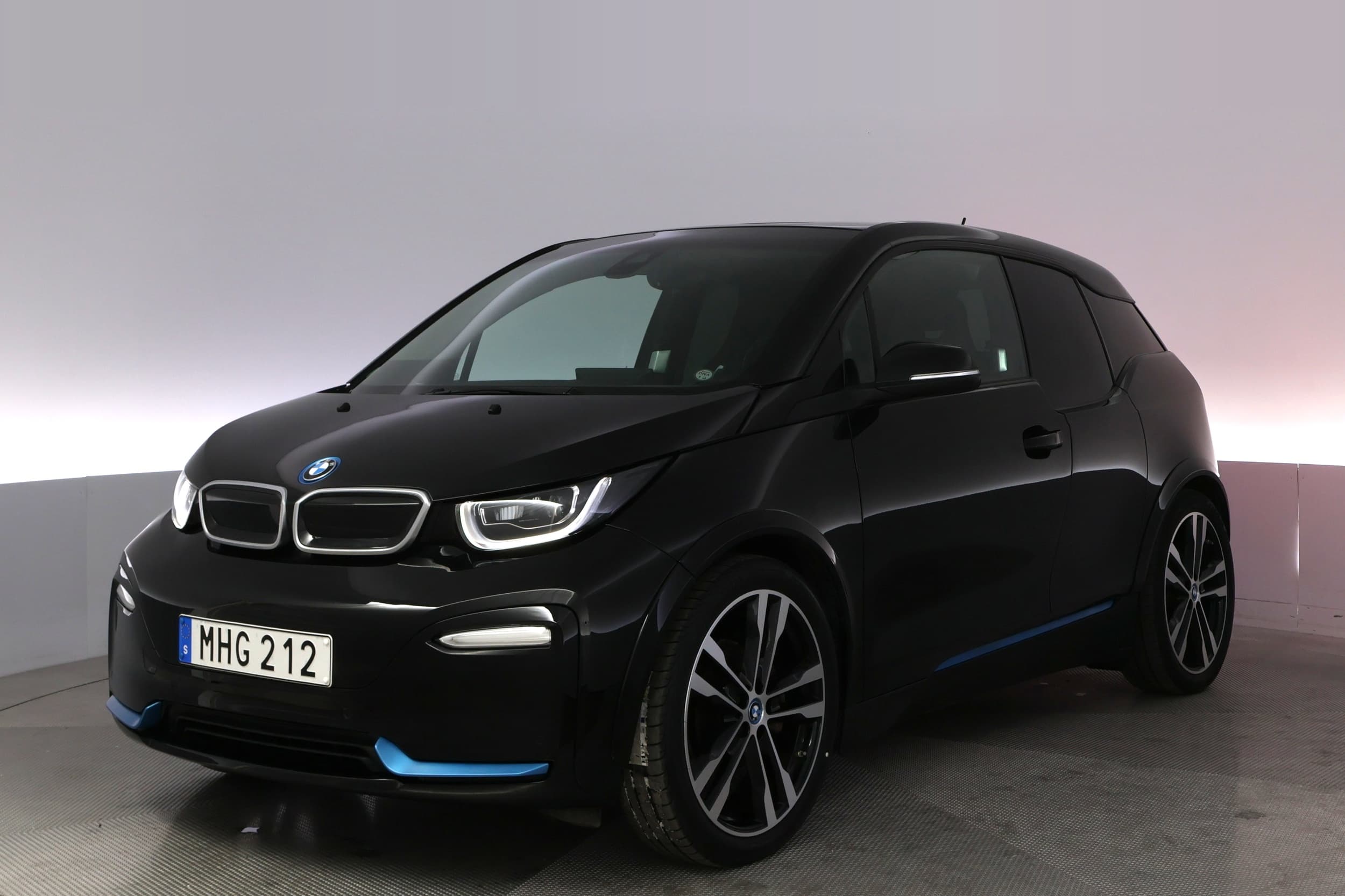BMW i3s