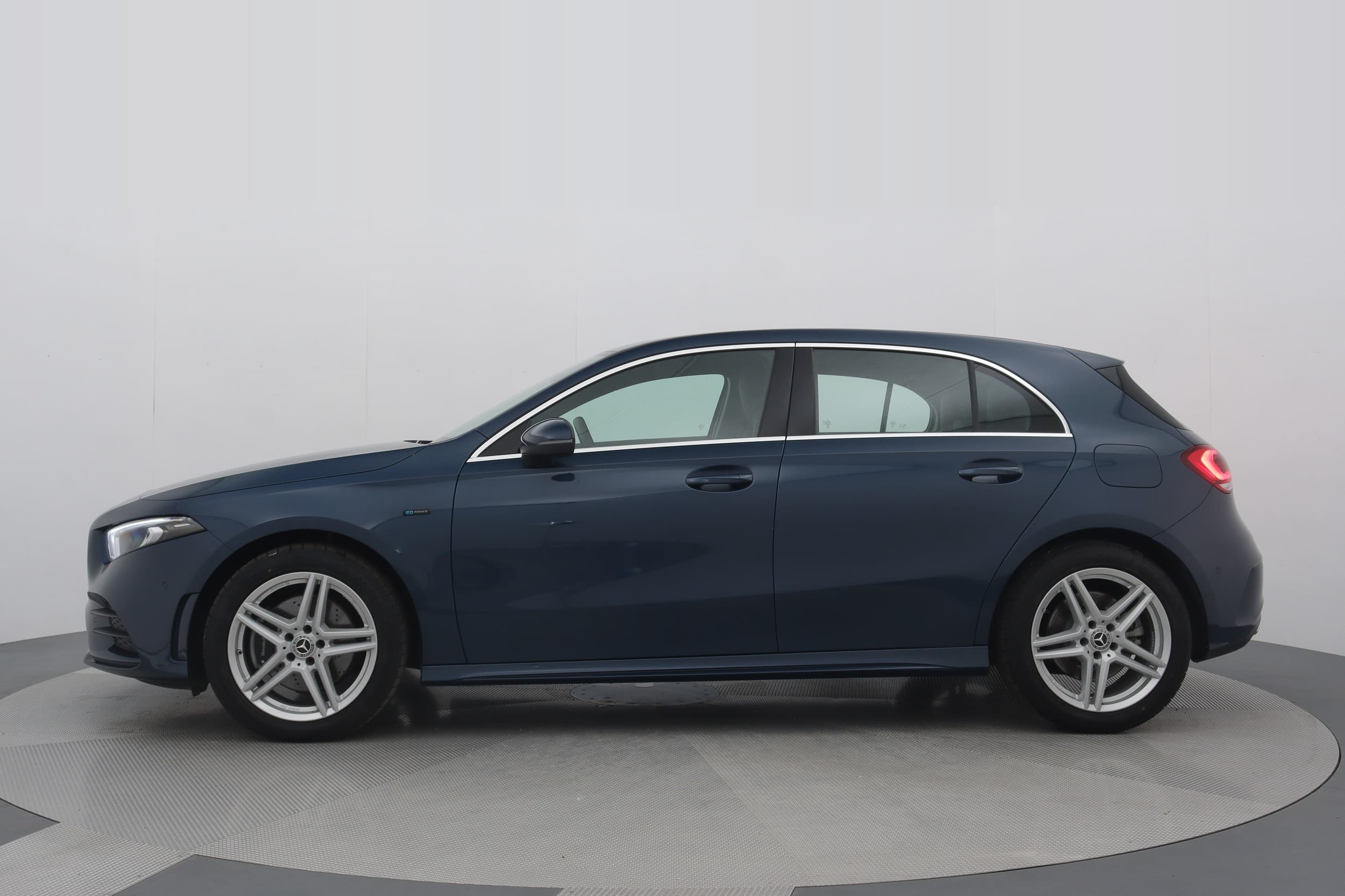 Mercedes A