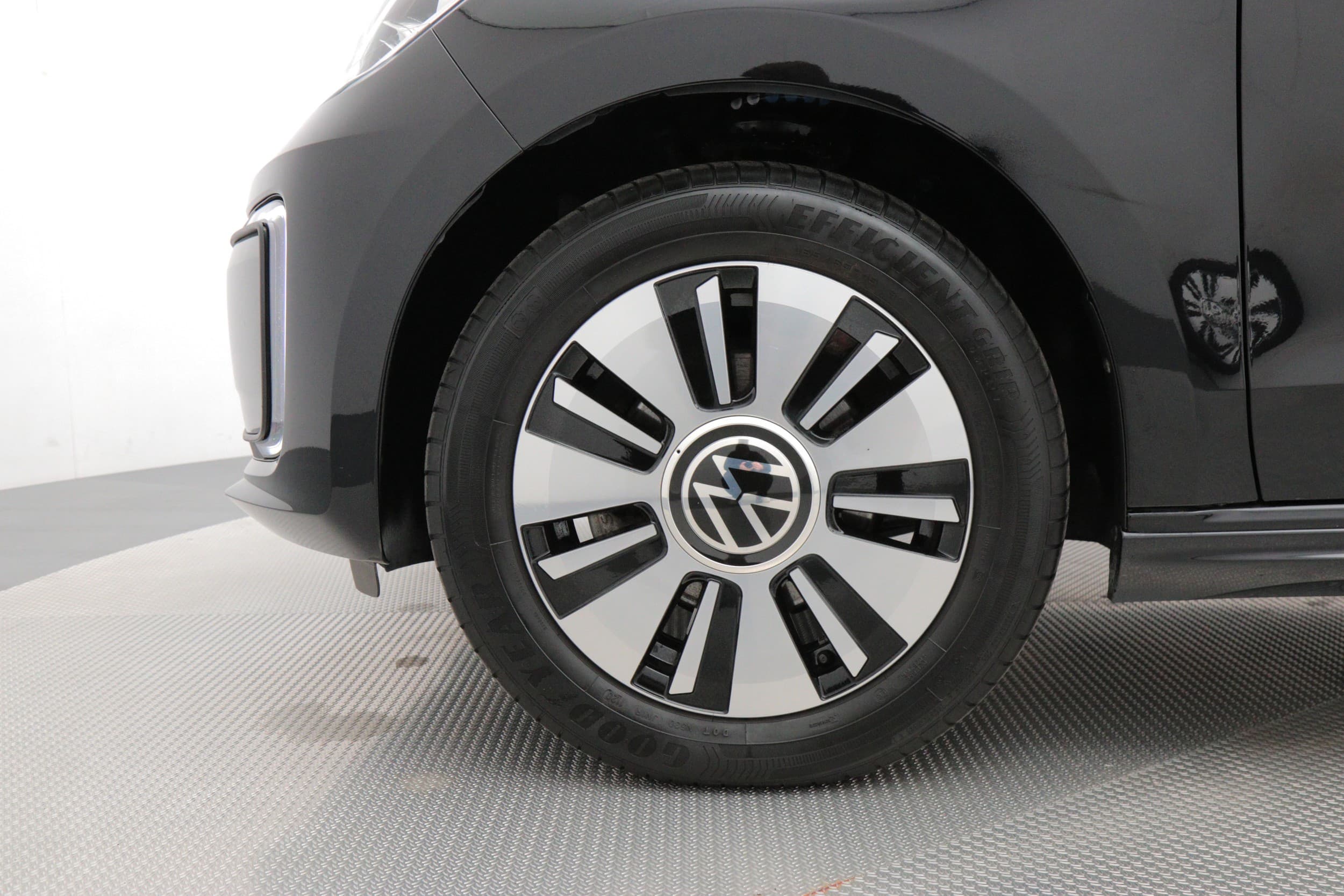 Volkswagen e-up!