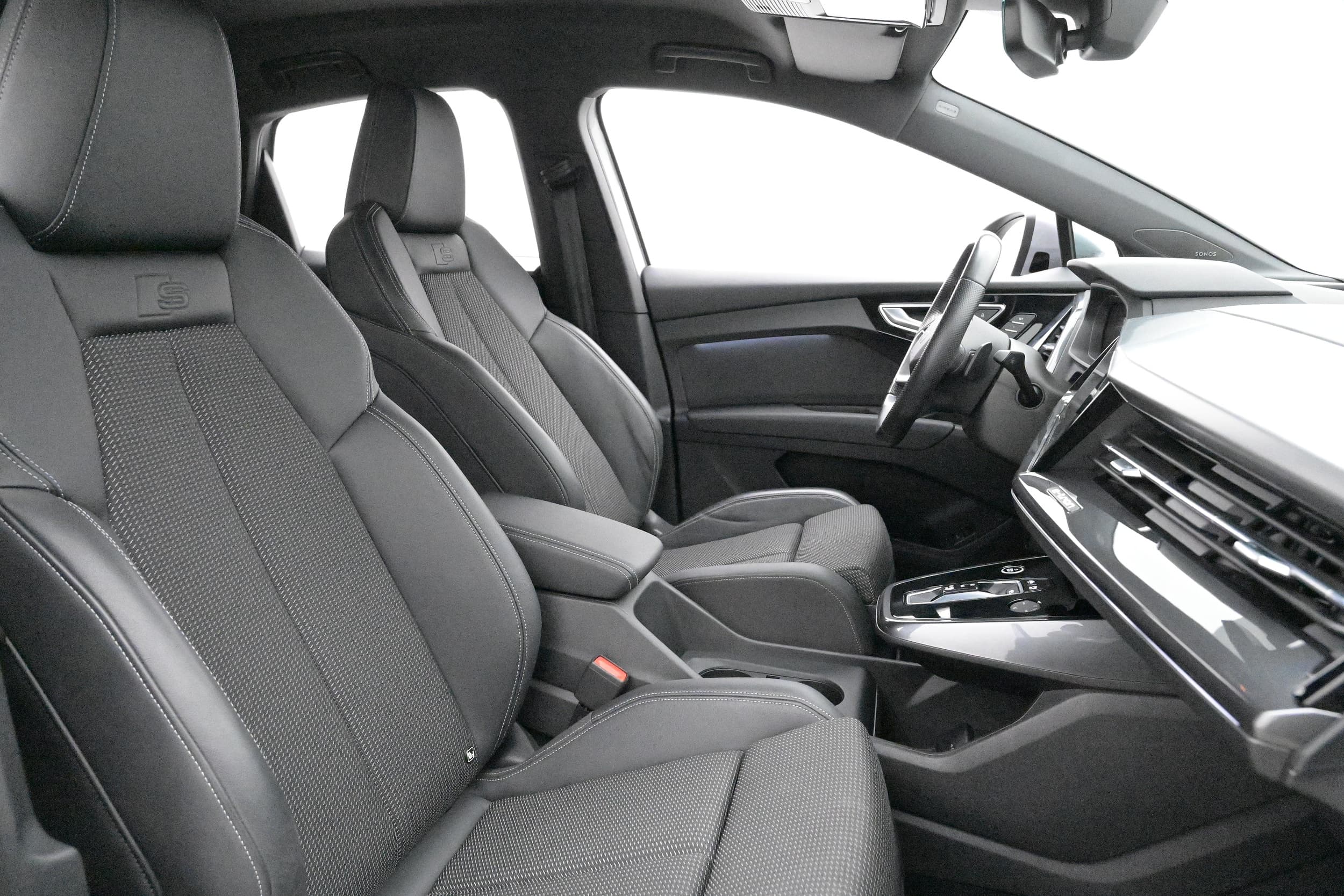 Audi Q4