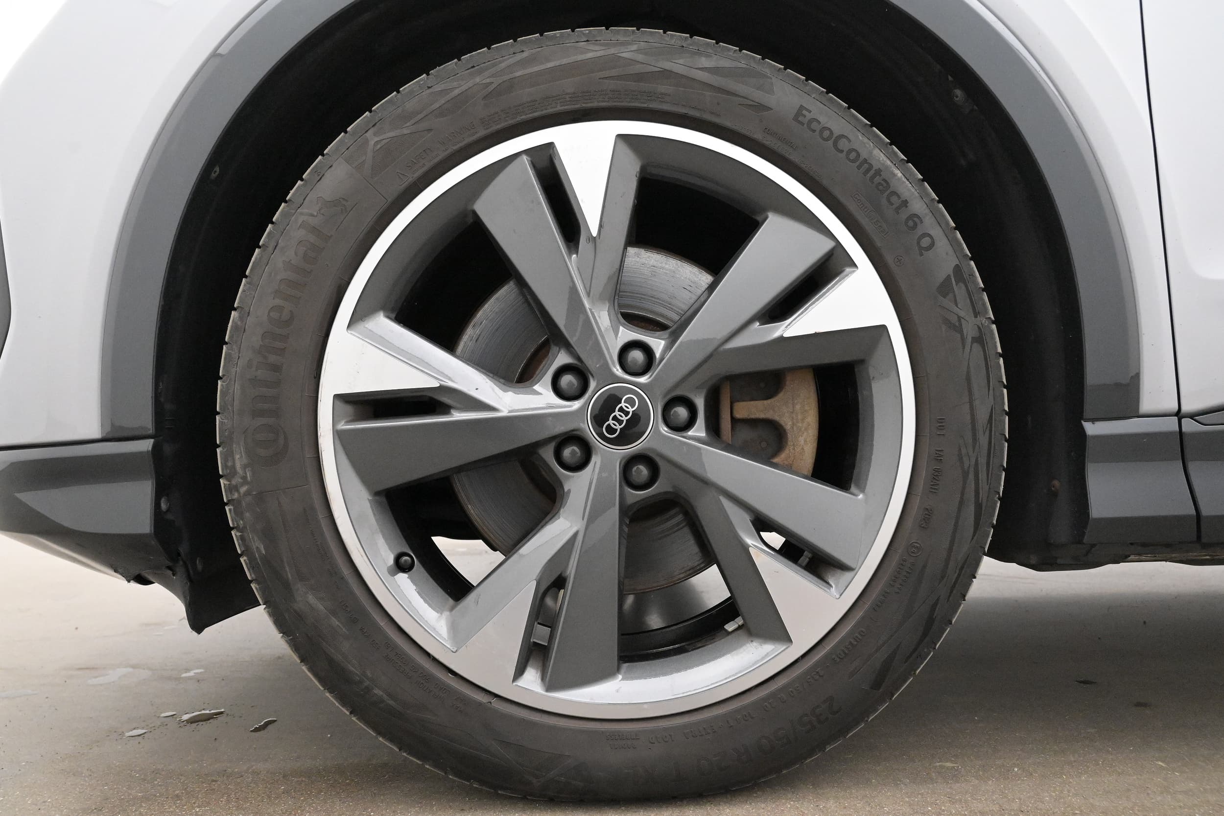 Audi Q4