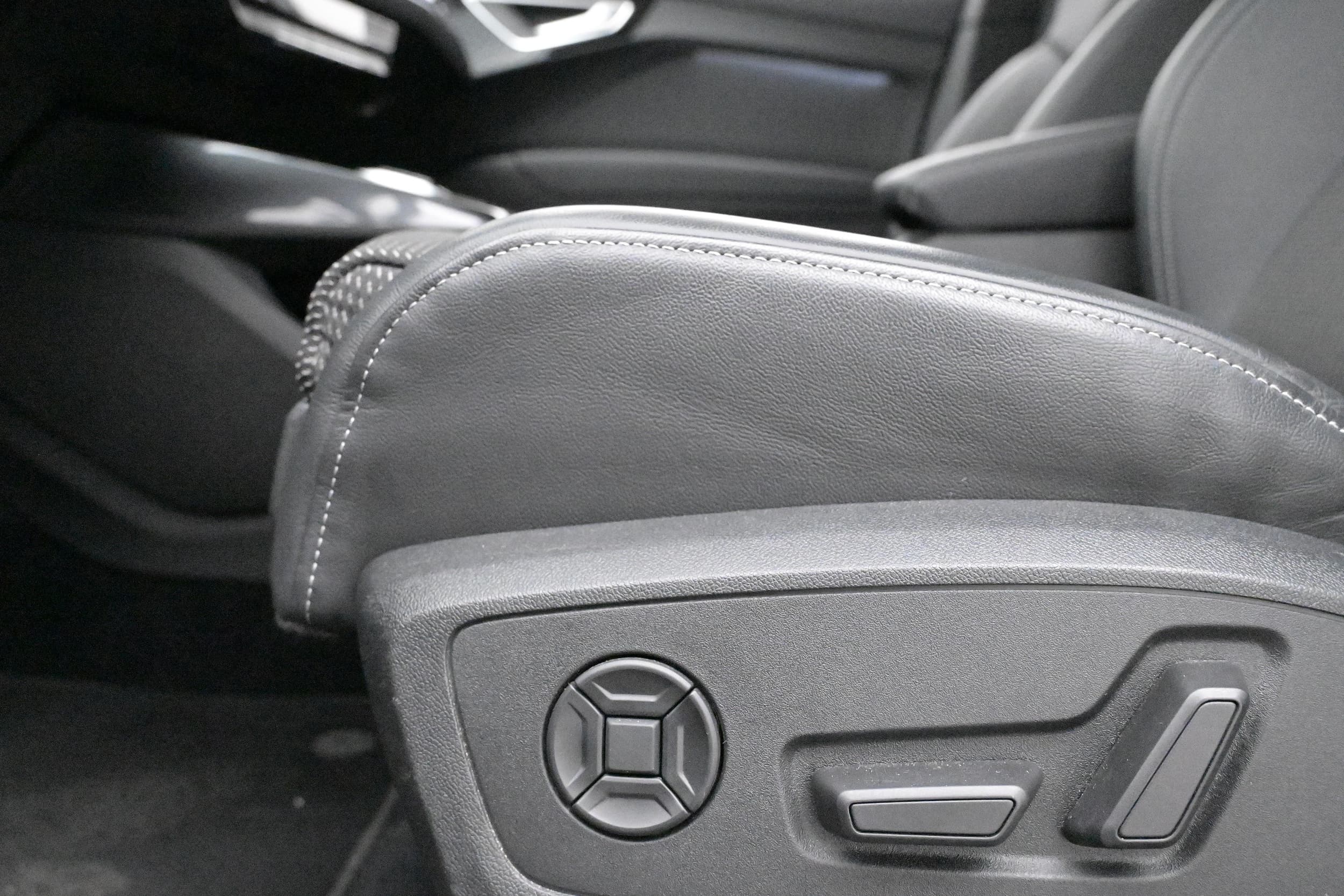 Audi Q4