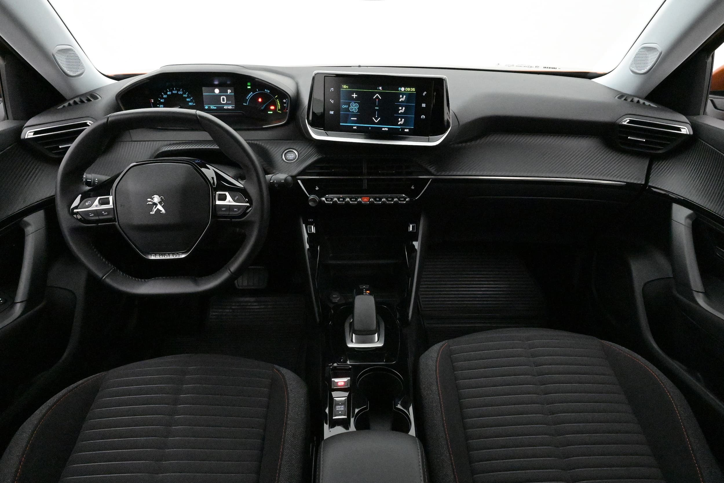 Peugeot e-2008