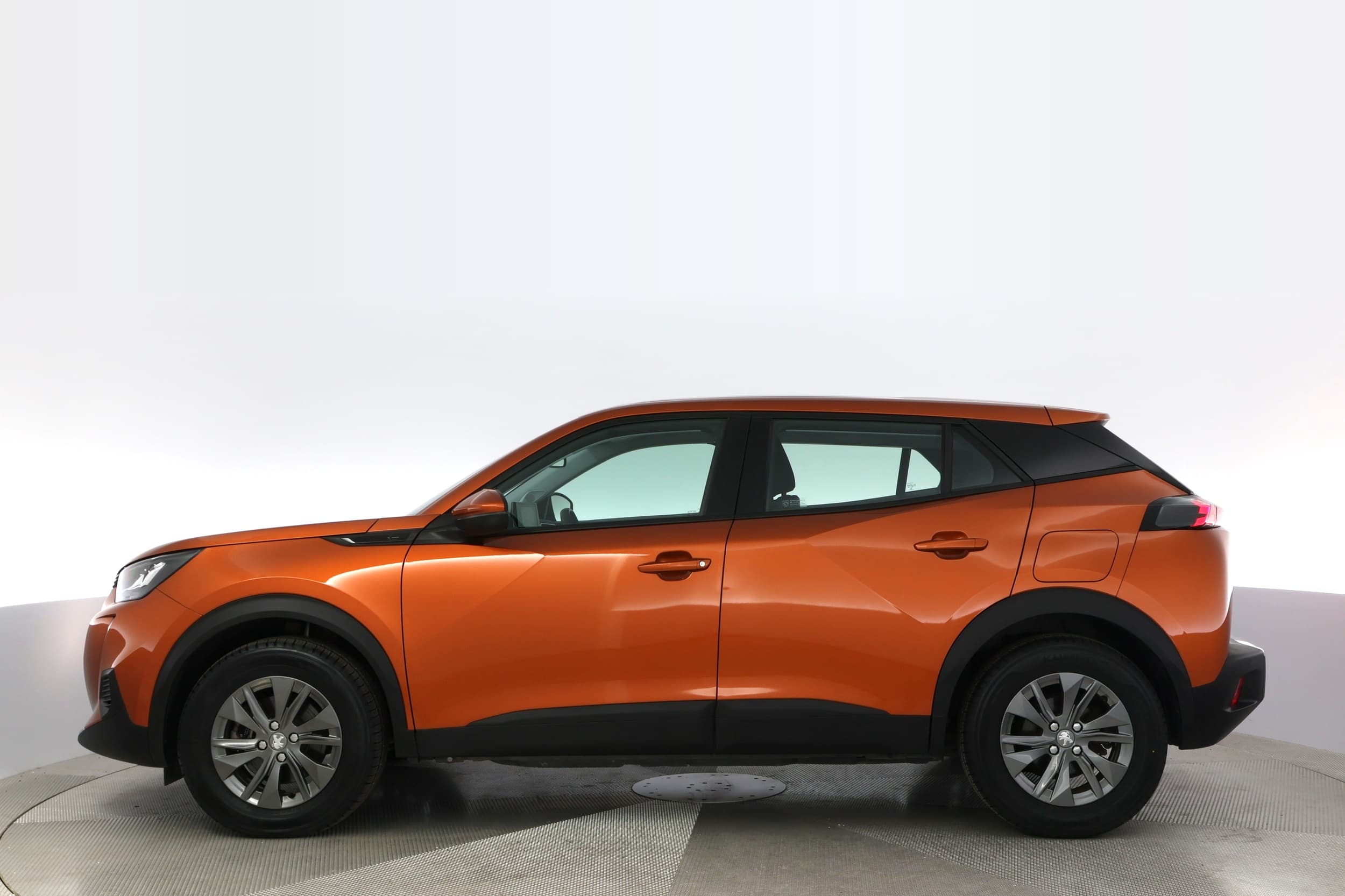 Peugeot e-2008