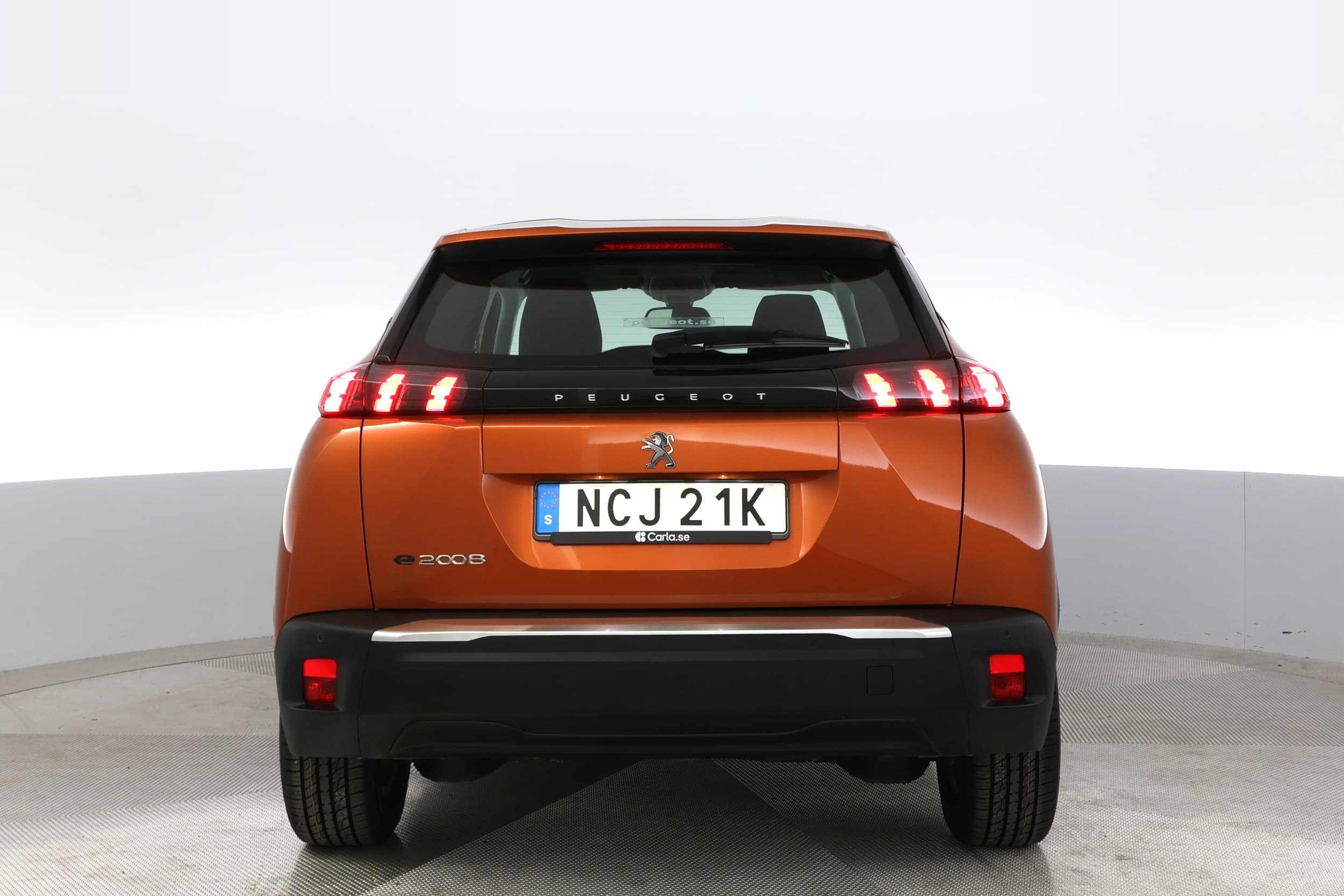 Peugeot e-2008