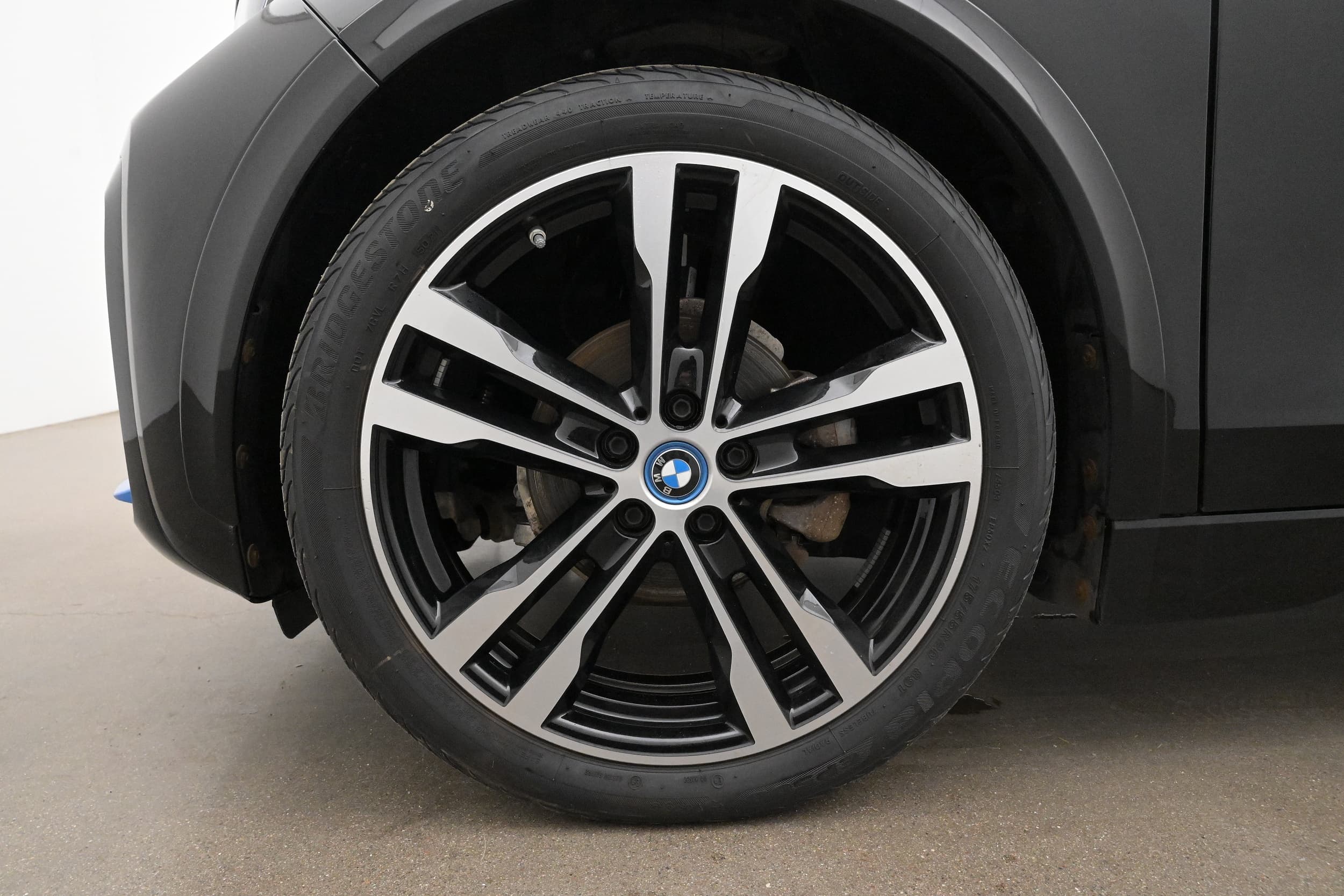 BMW i3s