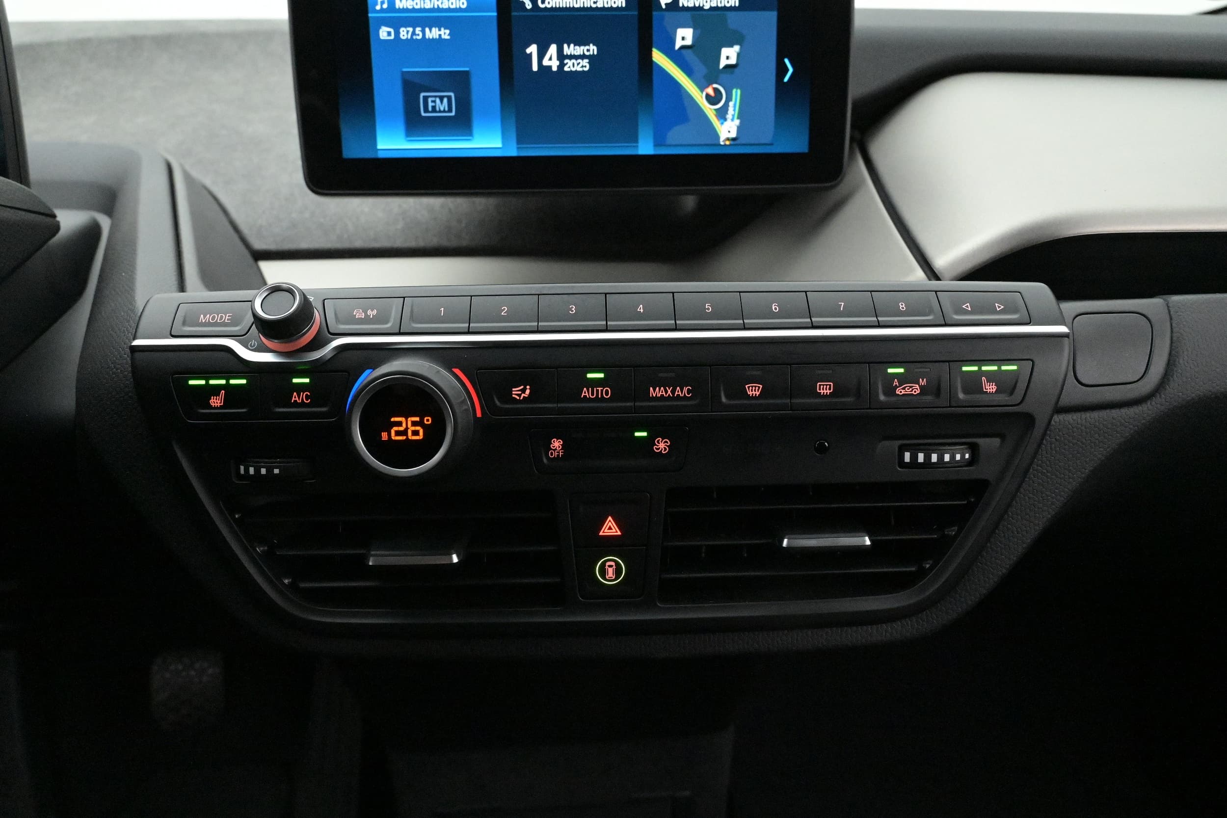 BMW i3s