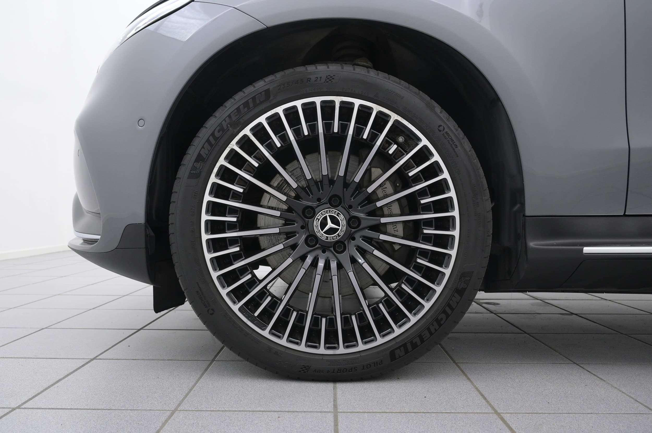Mercedes EQC