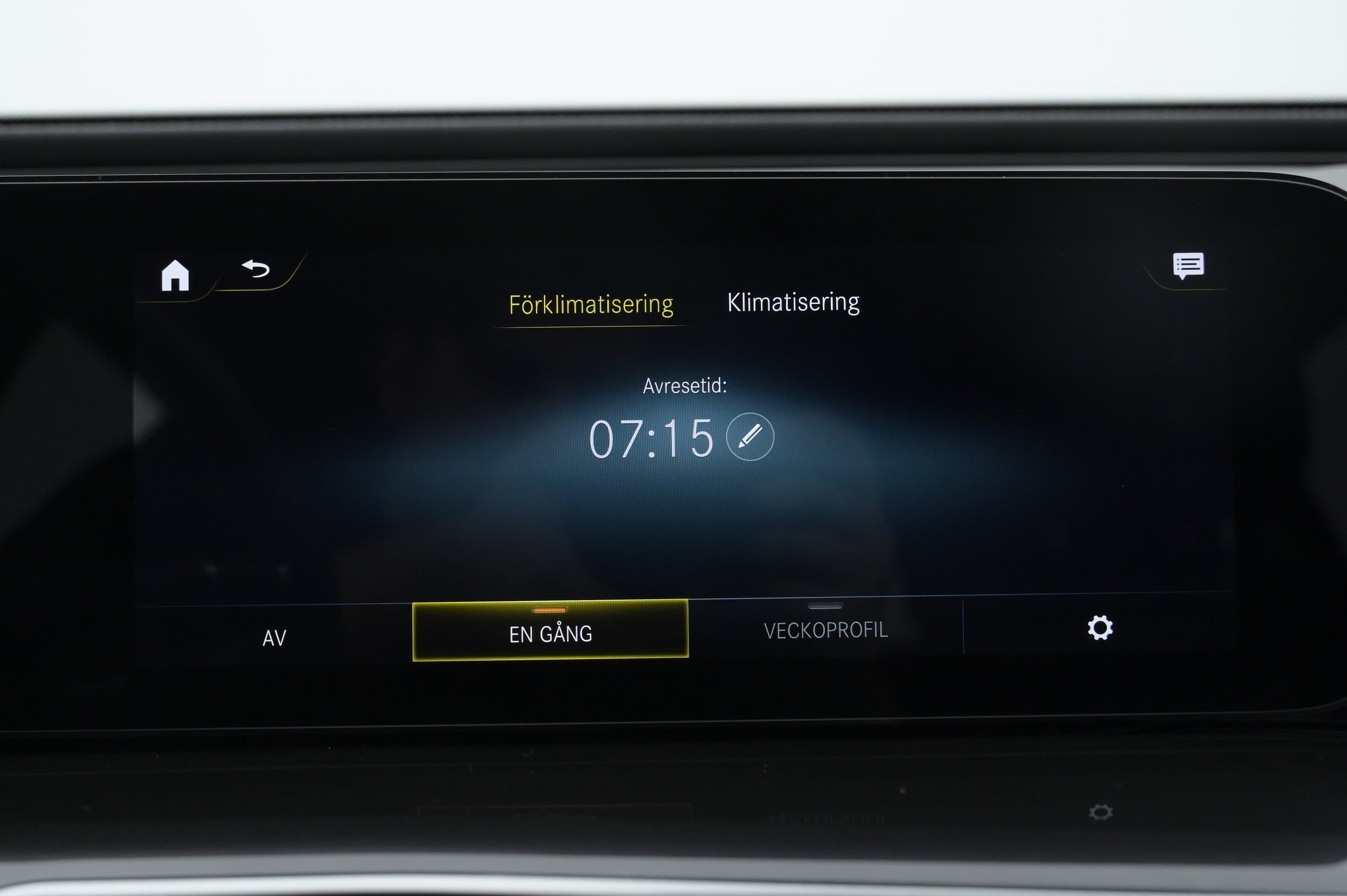 Mercedes EQC