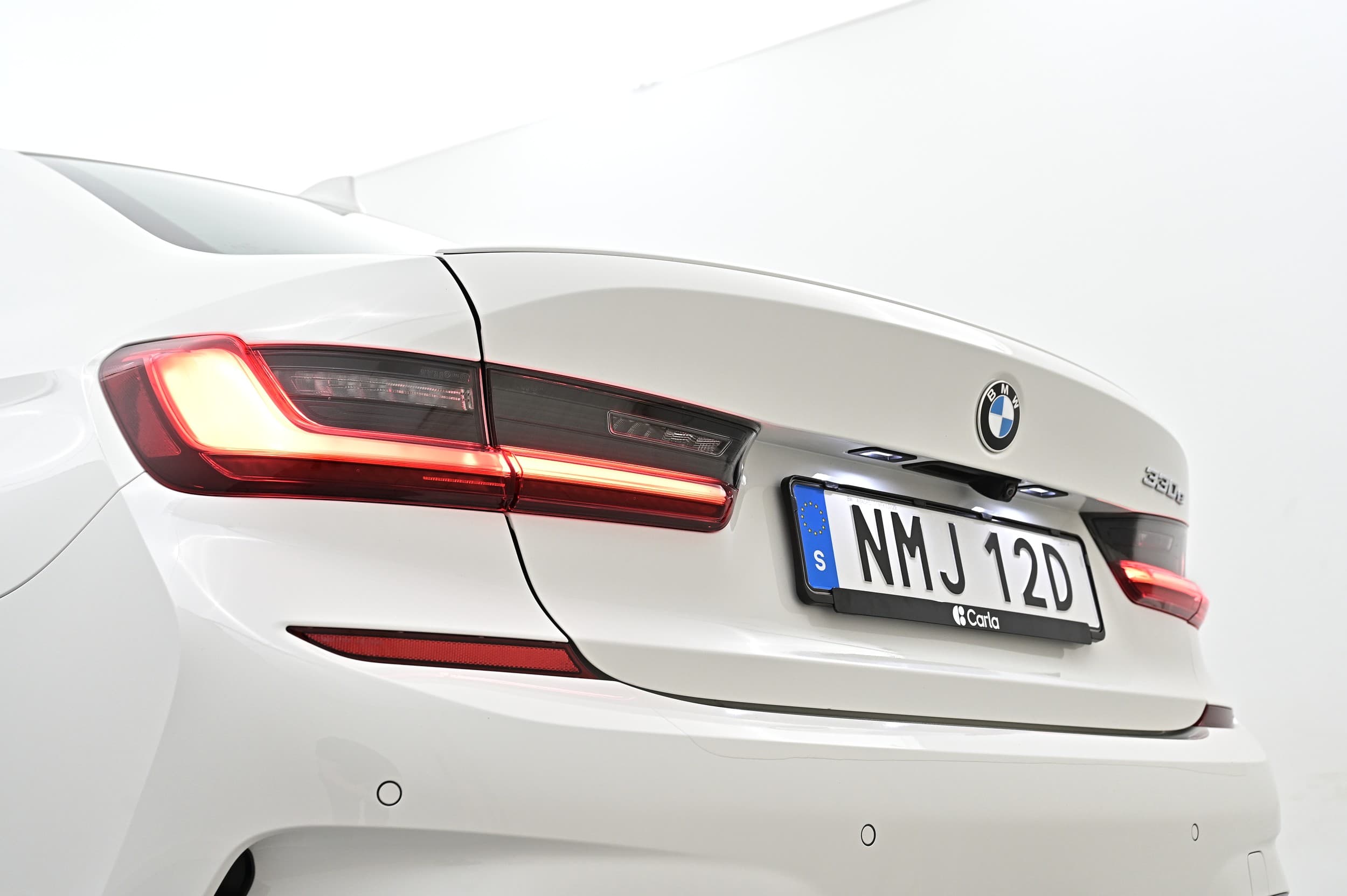 BMW 330e