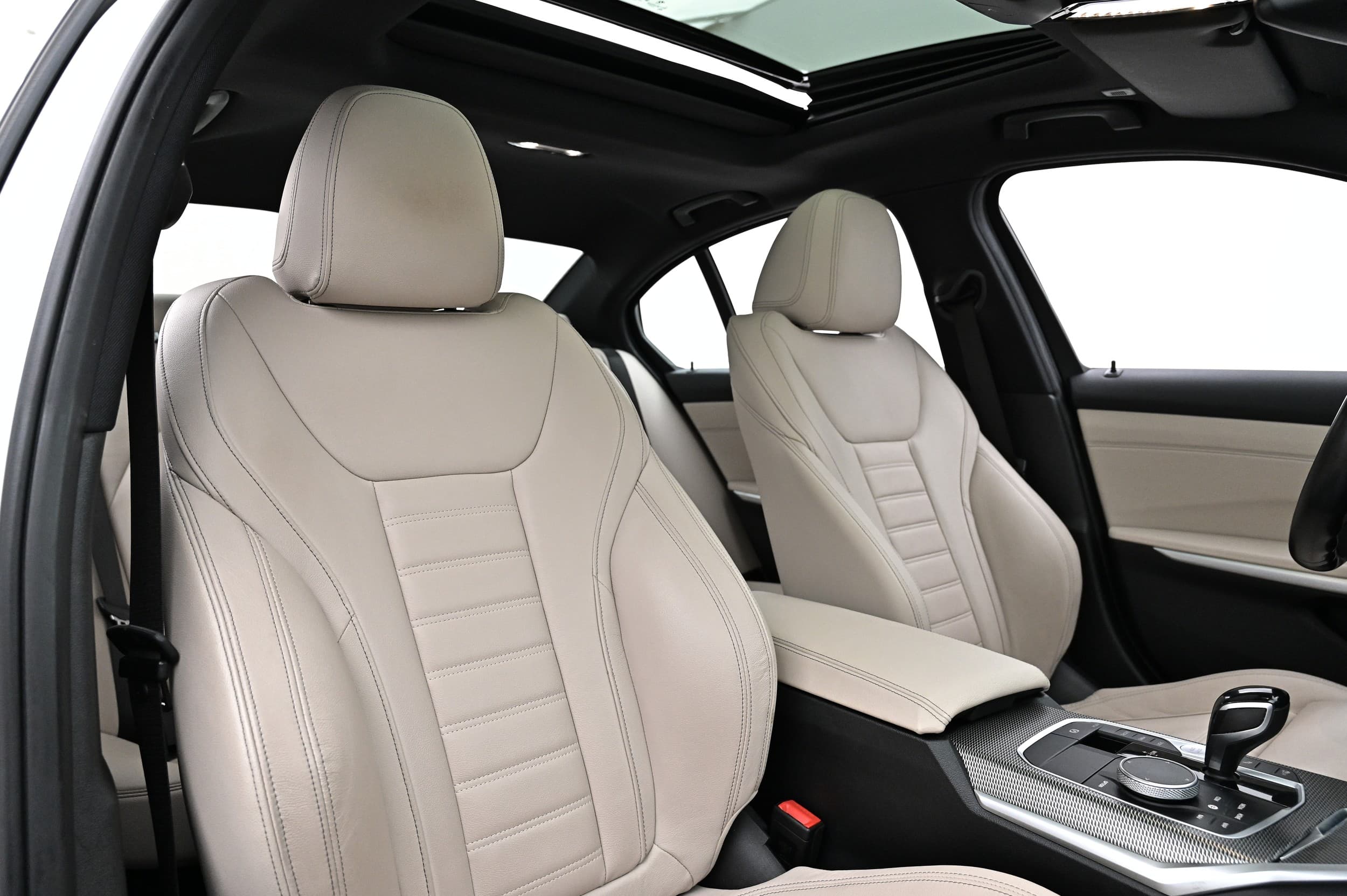 BMW 330e