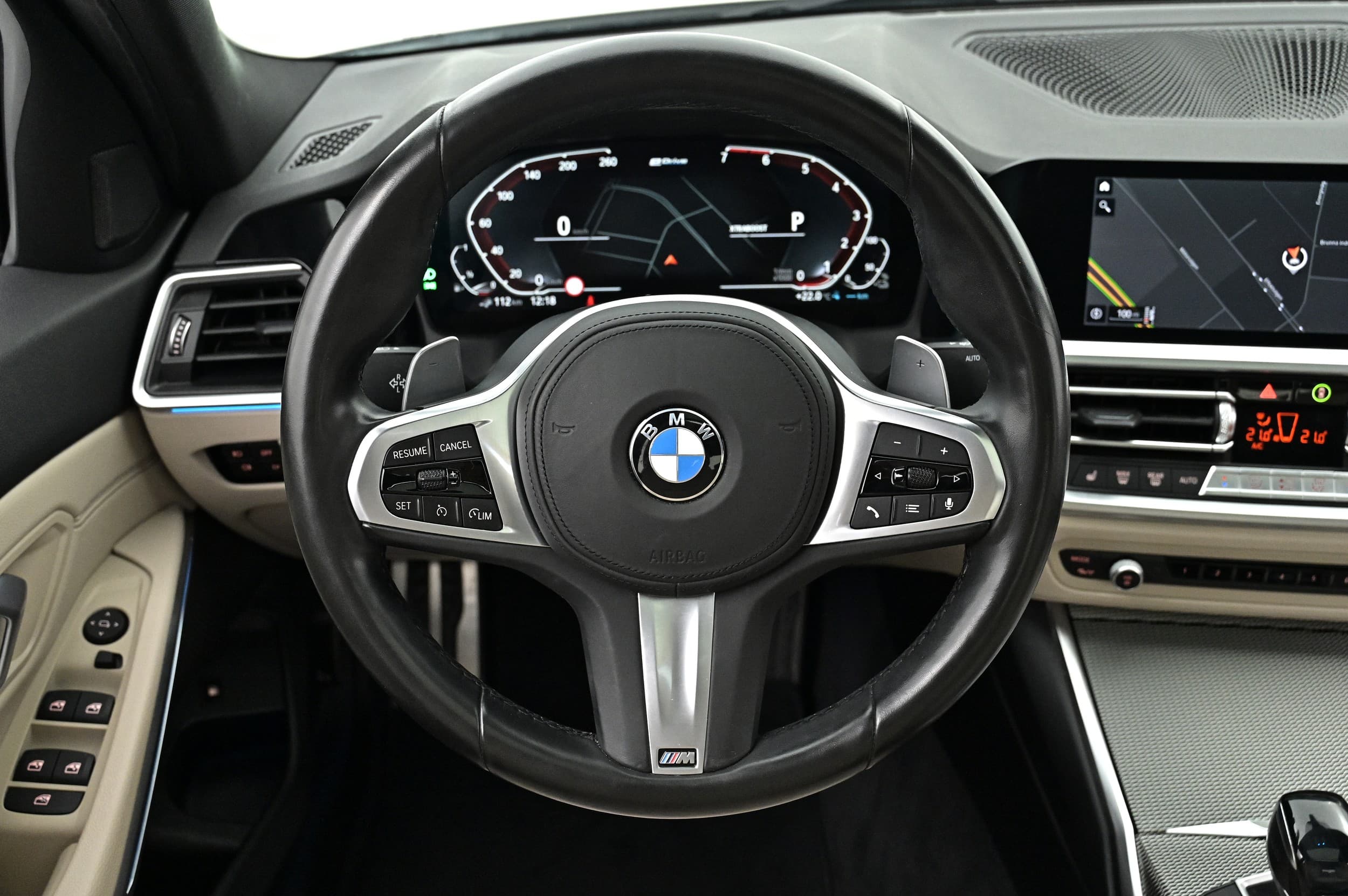BMW 330e