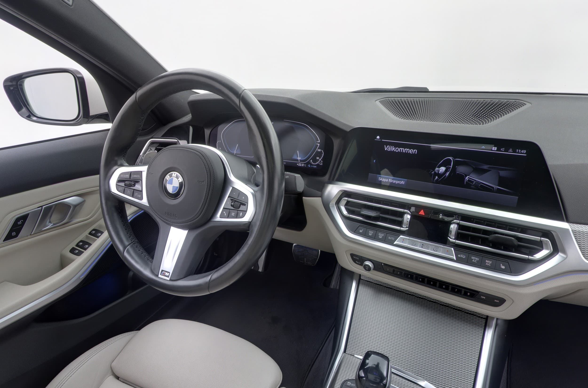 BMW 330e
