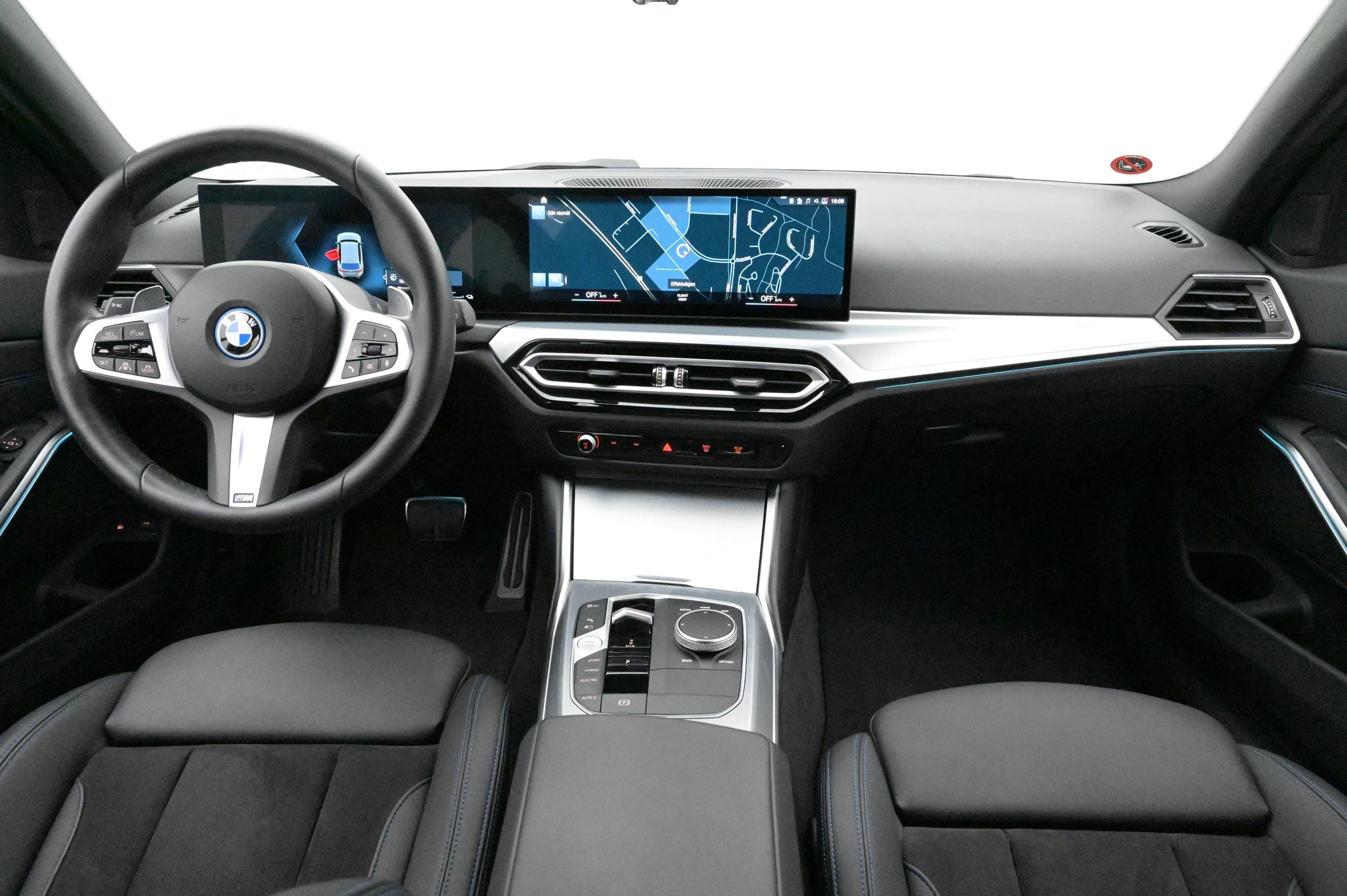 BMW 330e